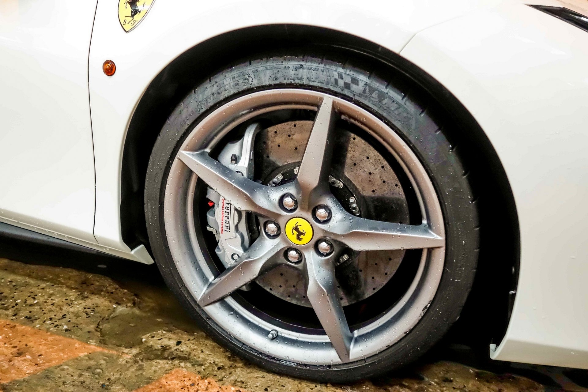 Ferrari 488 GTB tai Viet Nam anh 7