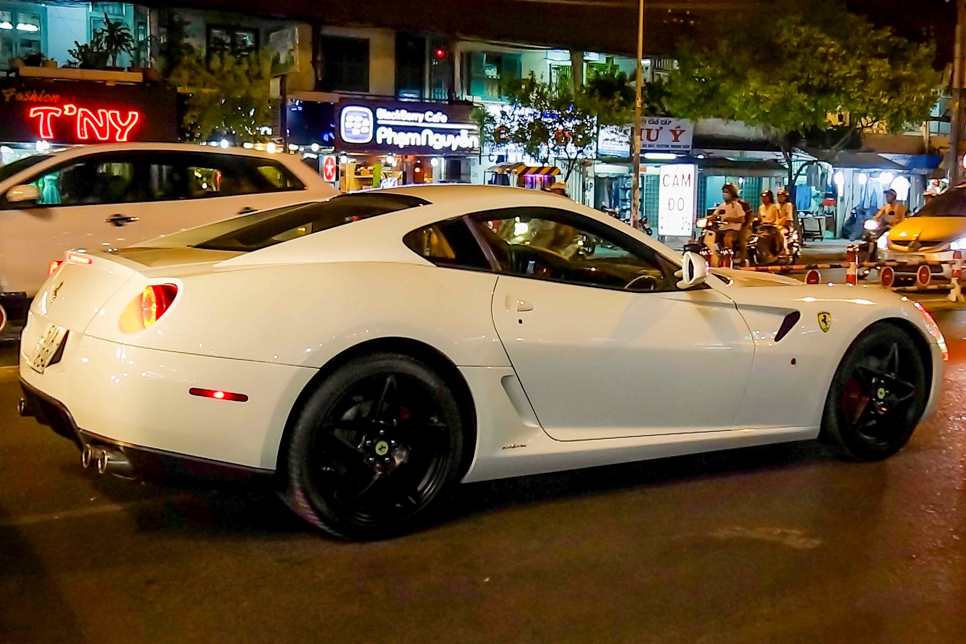 Ferrari 599 duy nhat Viet Nam cua ai anh 5
