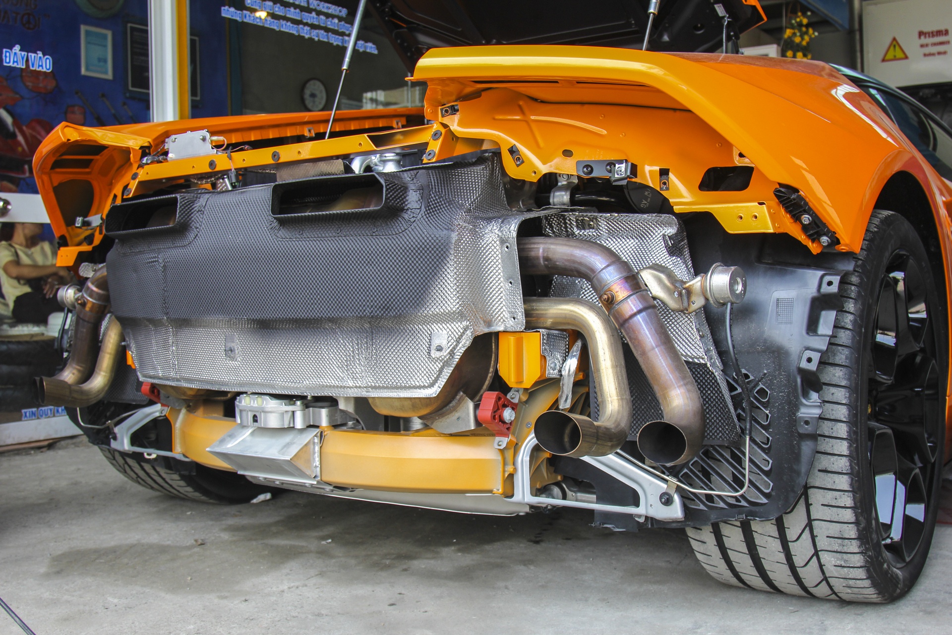 Lamborghini Huracan do po o Da Nang anh 2