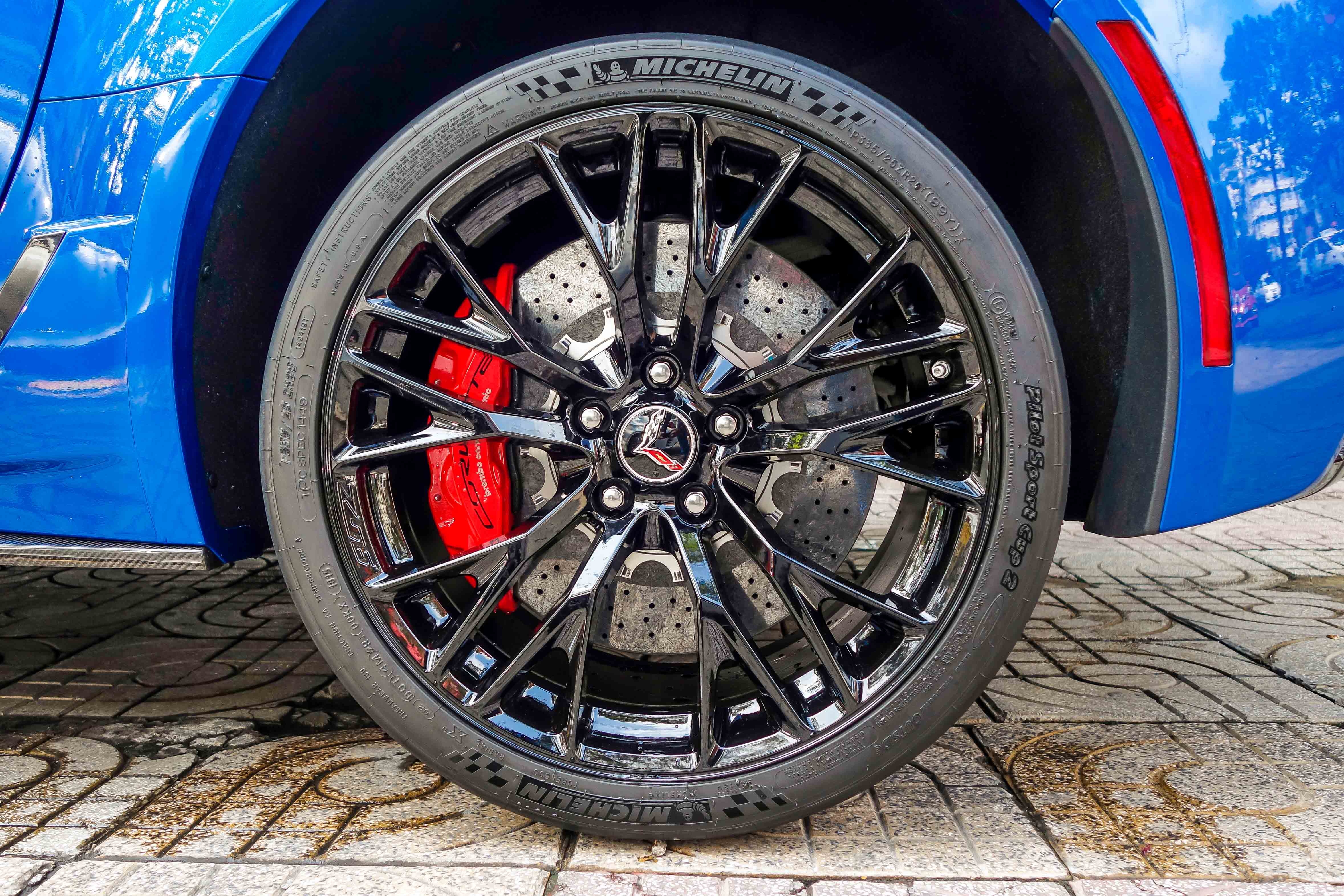 Chevrolet Corvette Z06 ve Viet Nam anh 11