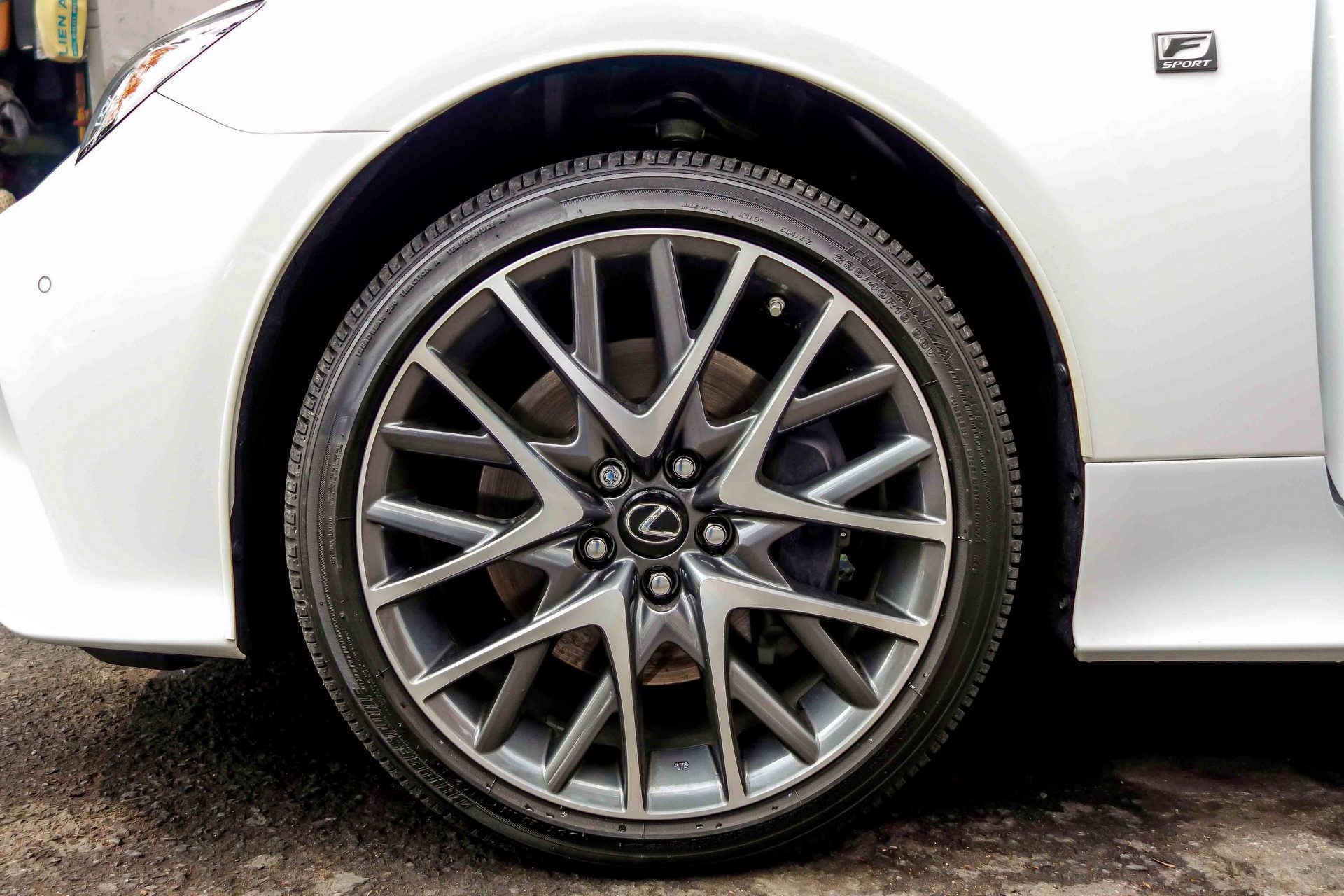 Lexus RC350 F-Sport dau tien tai Viet Nam anh 15