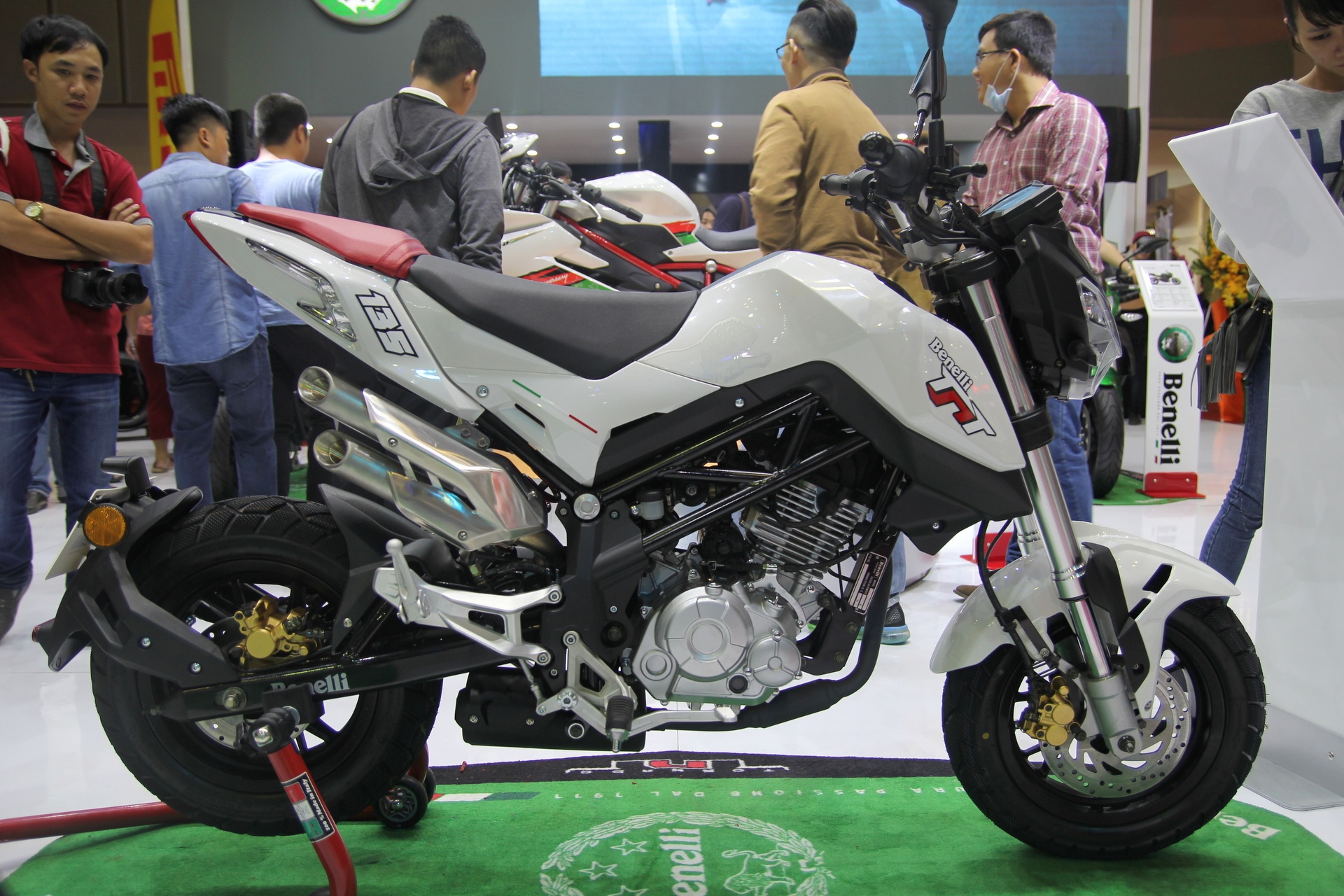 Benelli TNT Naked T-135 o Viet Nam anh 1