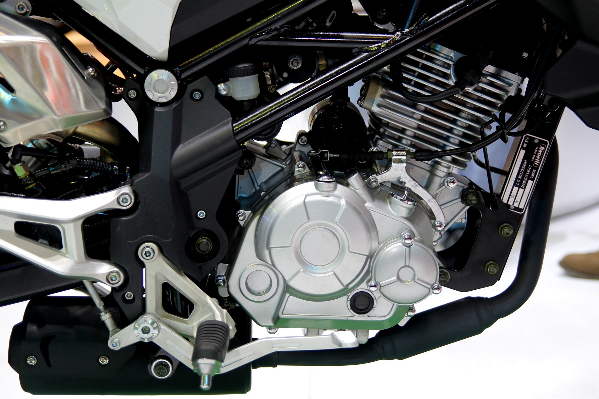 Benelli TNT Naked T-135 o Viet Nam anh 3