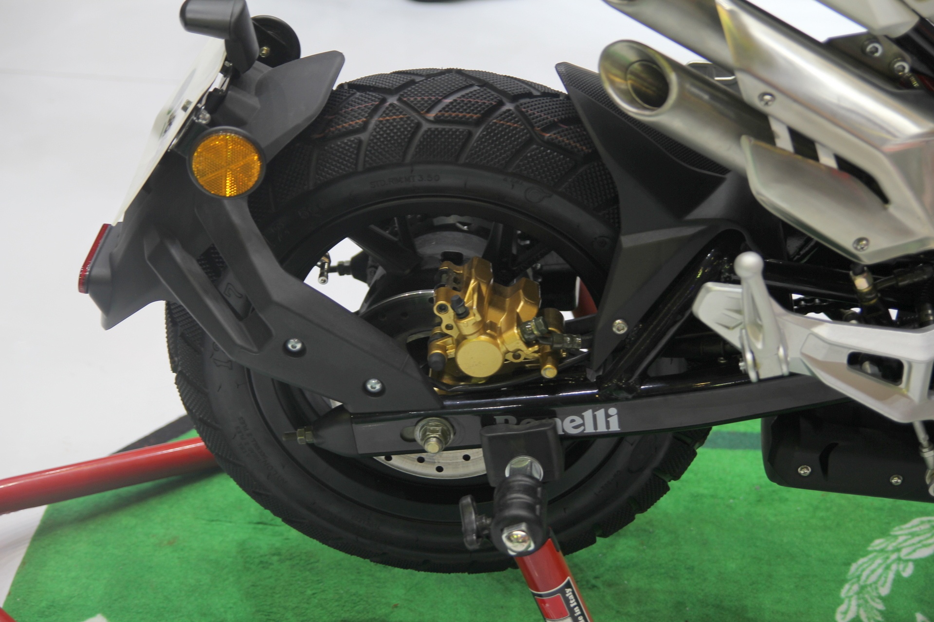 Benelli TNT Naked T-135 o Viet Nam anh 8