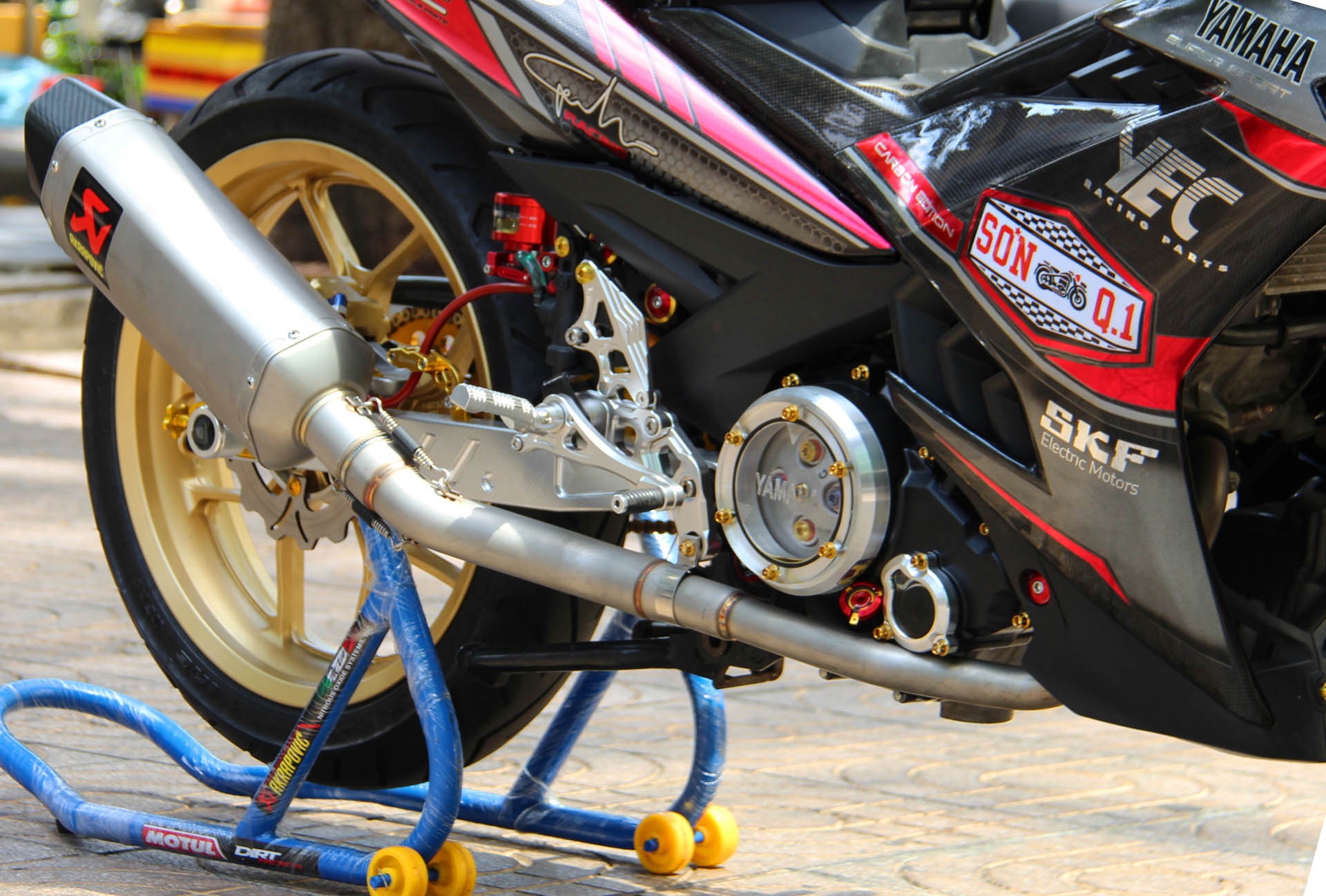 Exciter do carbon o Sai Gon anh 12