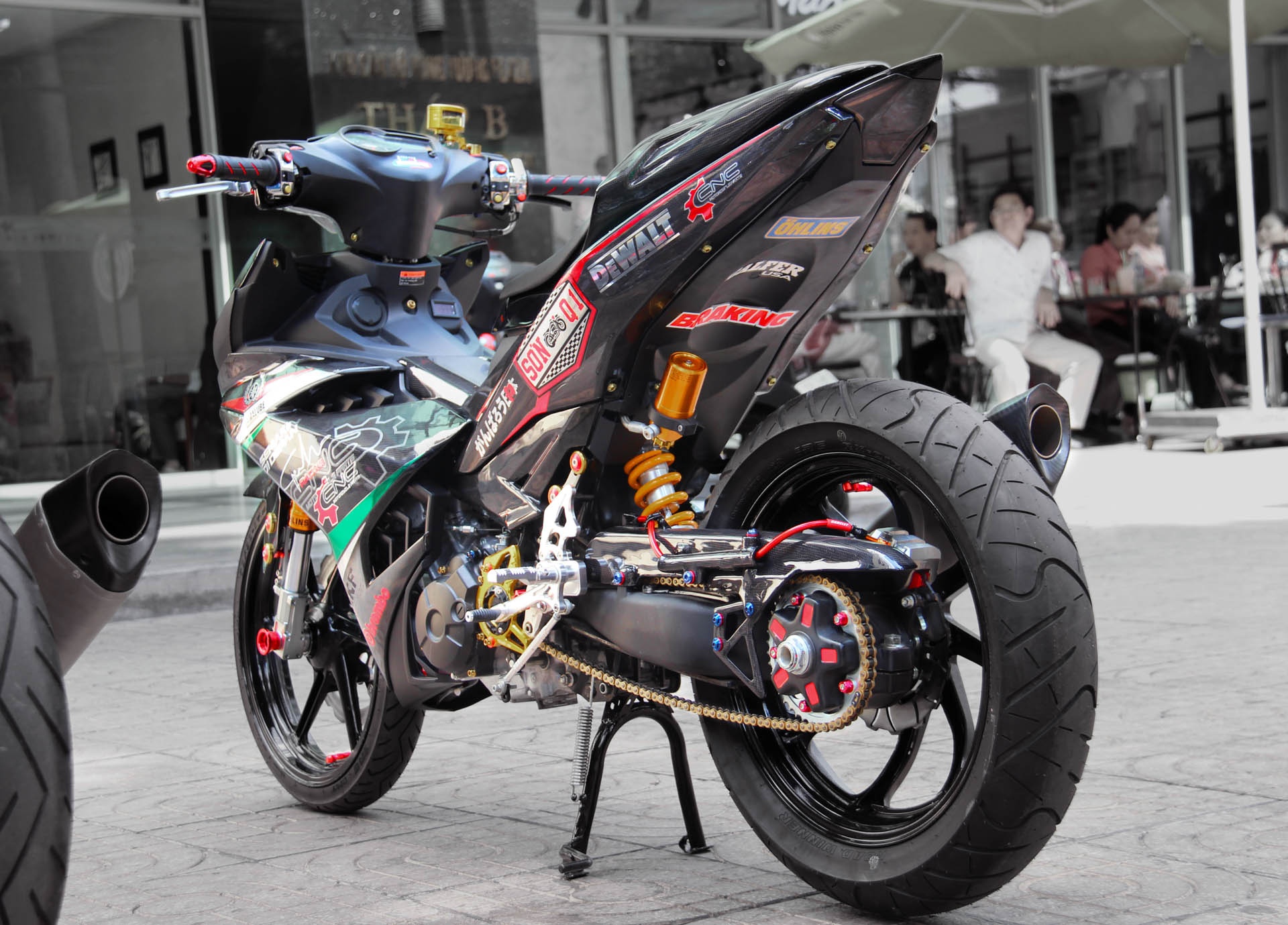 Exciter do carbon o Sai Gon anh 5