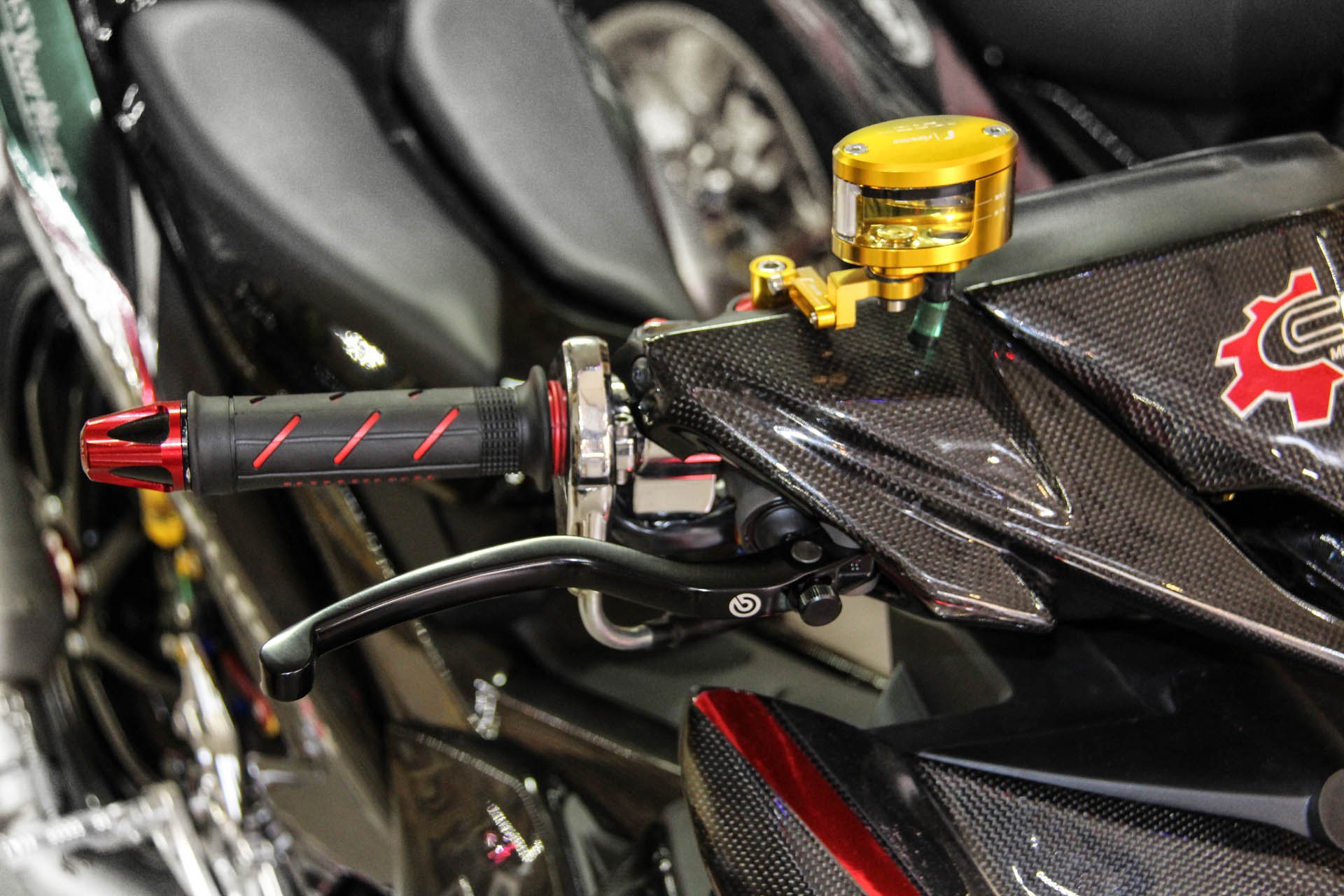 Exciter do carbon o Sai Gon anh 6