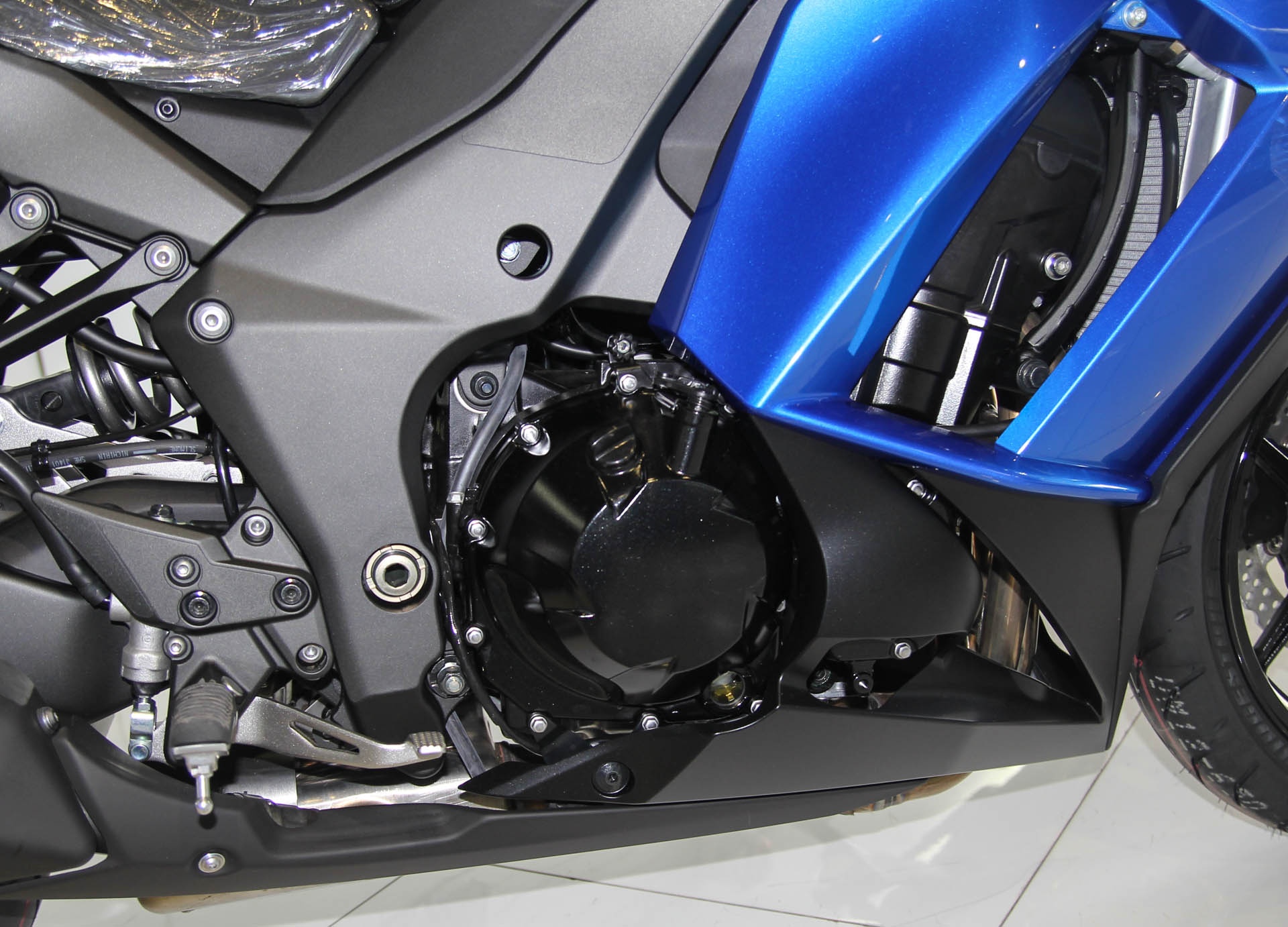 Kawasaki Z1000 SX tại Việt Nam ảnh 5 Kawasaki Z1000 SX tai Viet Nam anh 5