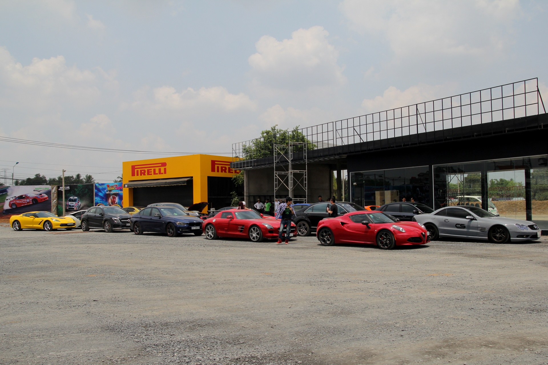 Sieu xe dua o Happy Land anh 3