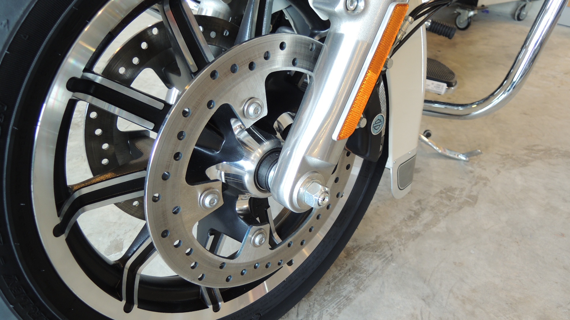 Moto Harley Davidson danh cho canh sat anh 9