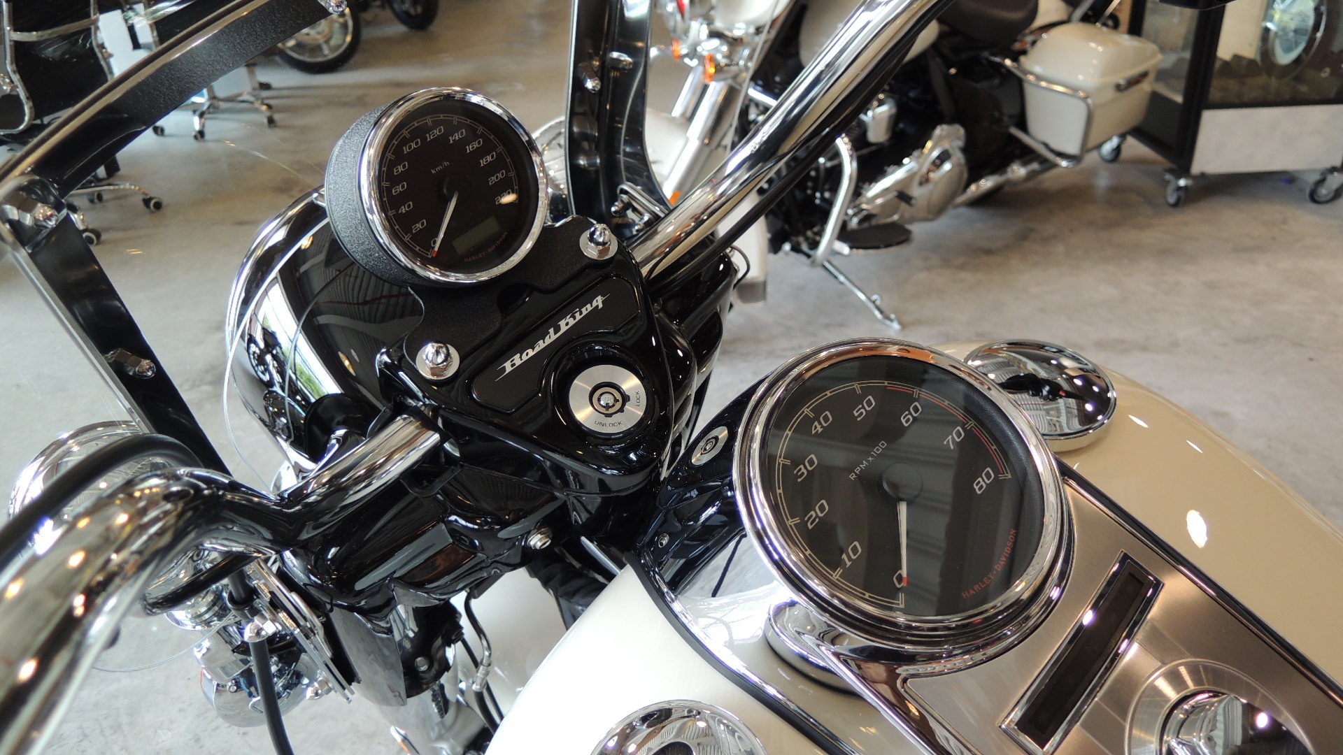 Moto Harley Davidson danh cho canh sat anh 8