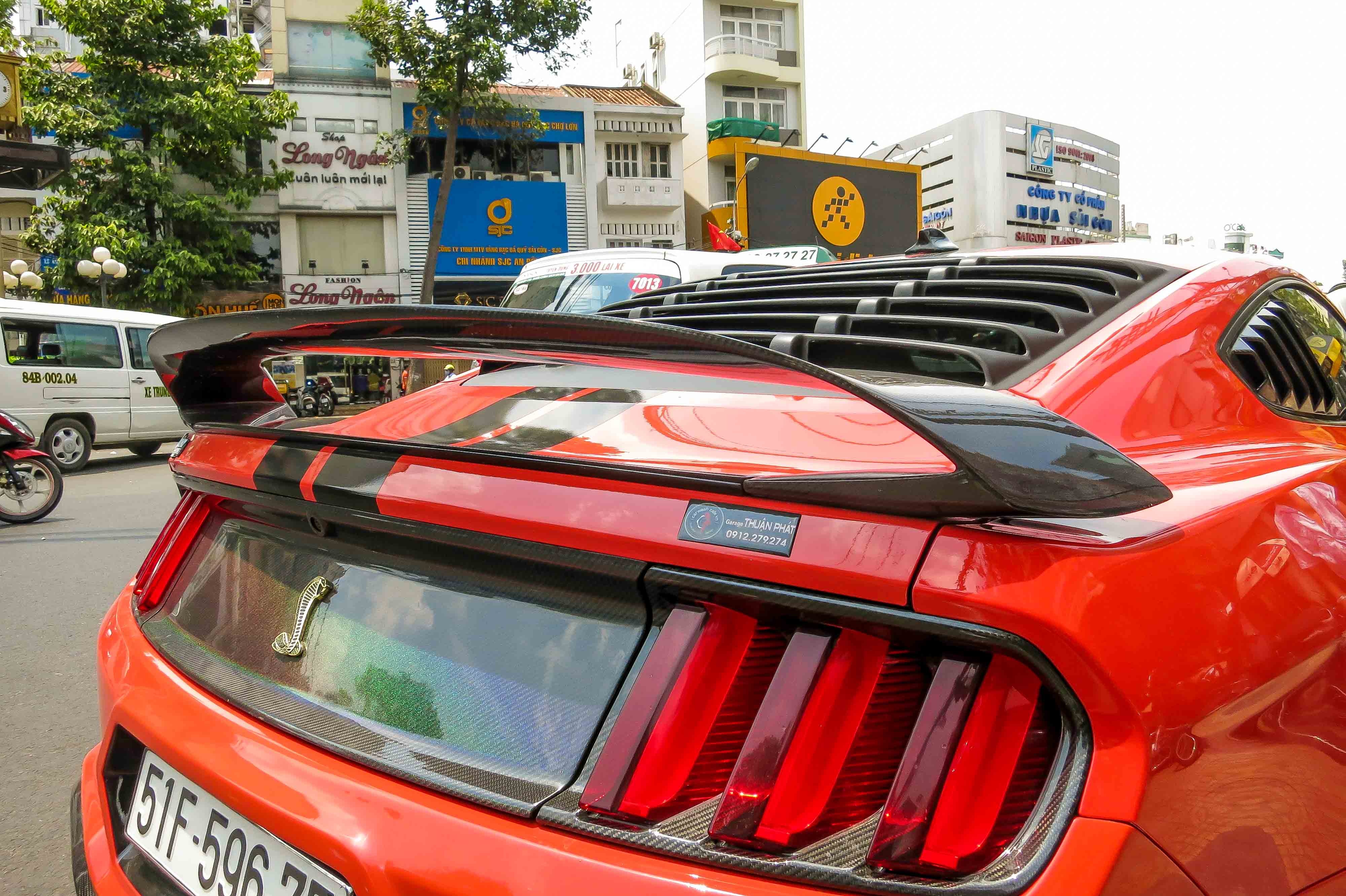 Ford Mustang 2015 do ham ho o Sai Gon anh 7
