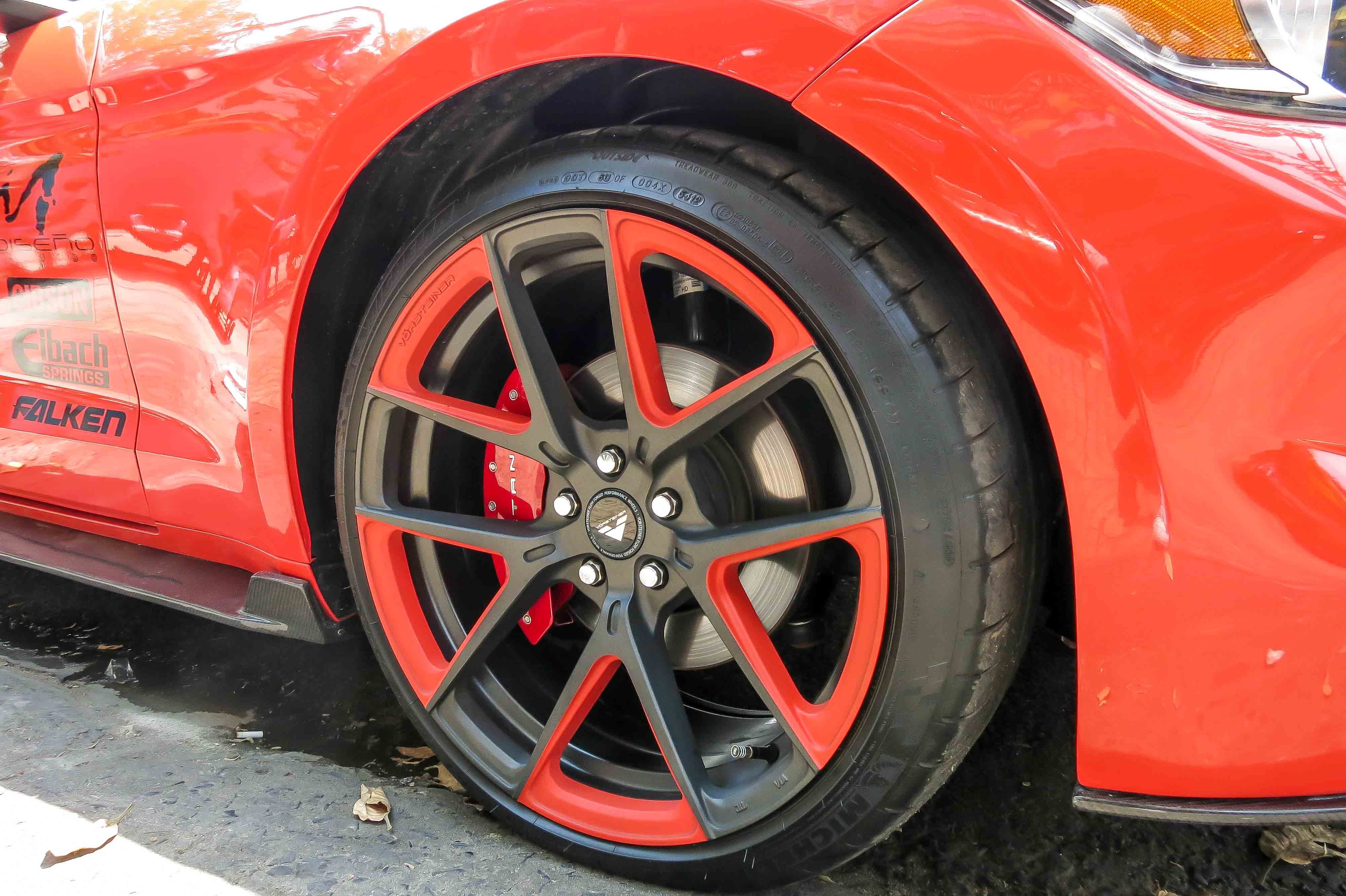 Ford Mustang 2015 do ham ho o Sai Gon anh 8