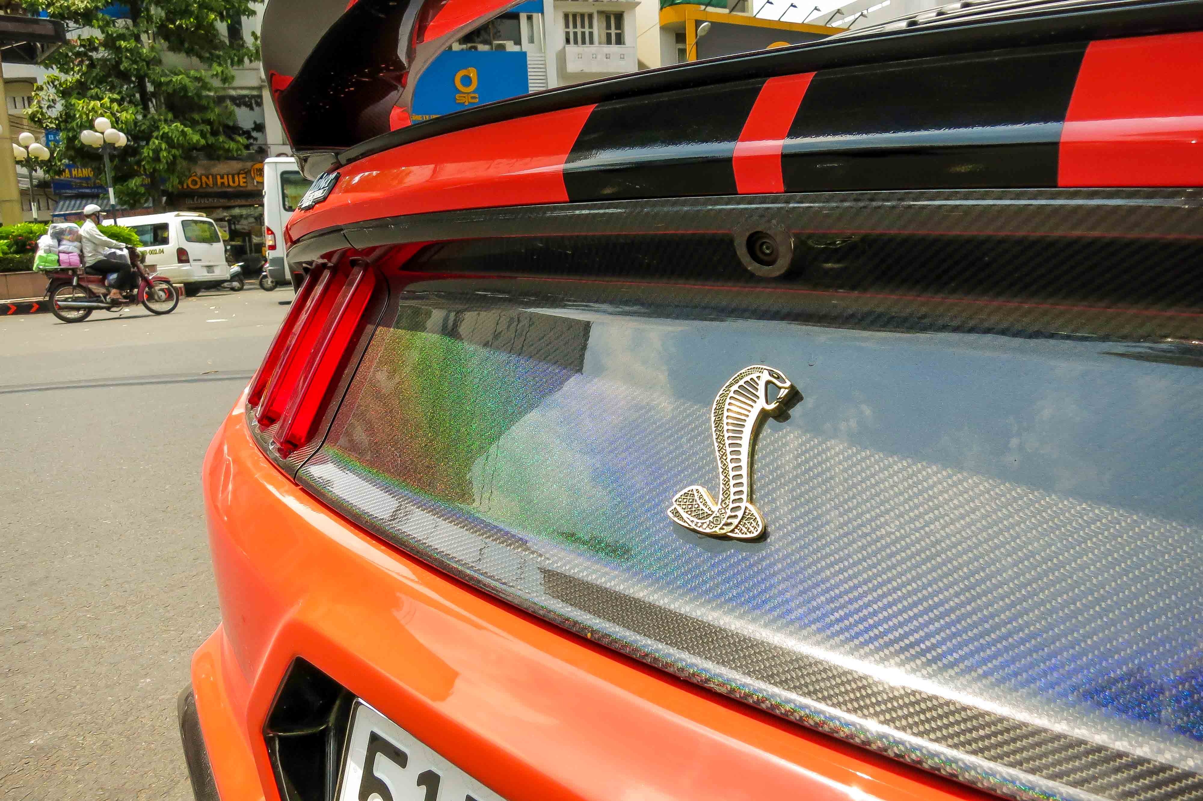 Ford Mustang 2015 do ham ho o Sai Gon anh 9