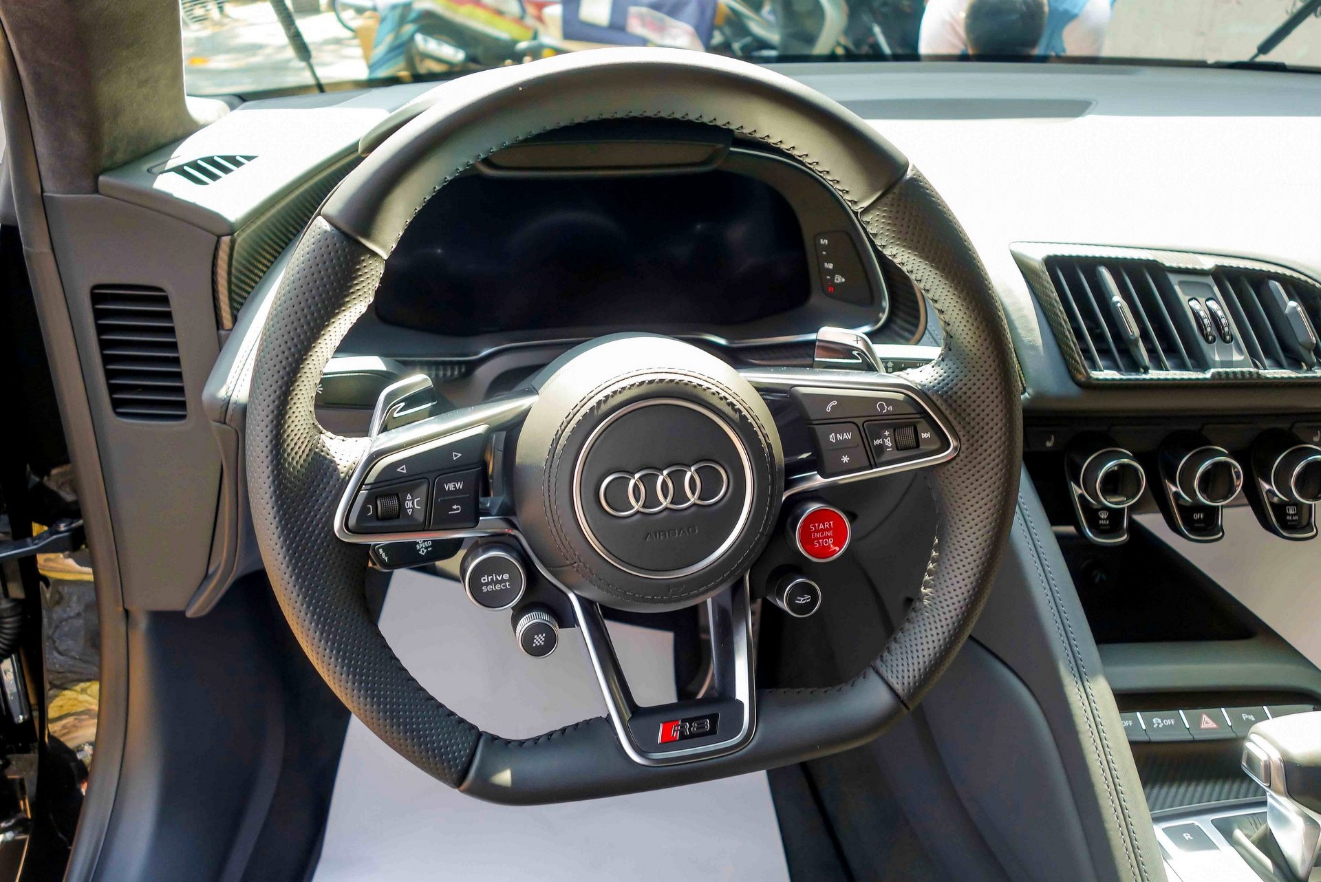Sieu xe Audi R8 V10 Plus 2016 anh 10