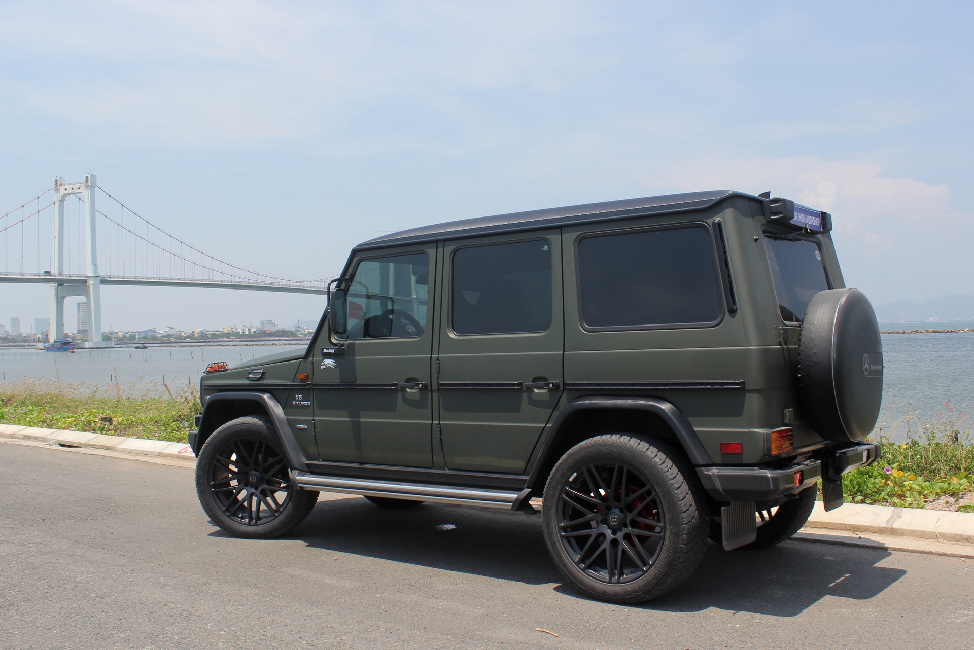 Mercedes G300 do o Da Nang anh 3