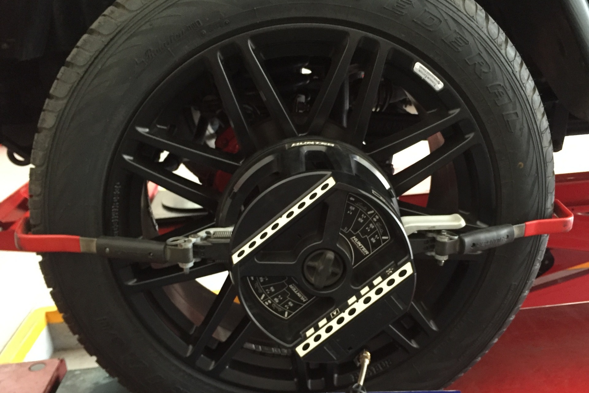 Mercedes G300 do o Da Nang anh 7