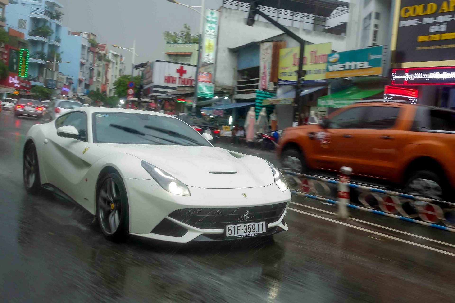 Sieu xe di duong ngap nuoc Sai Gon anh 1