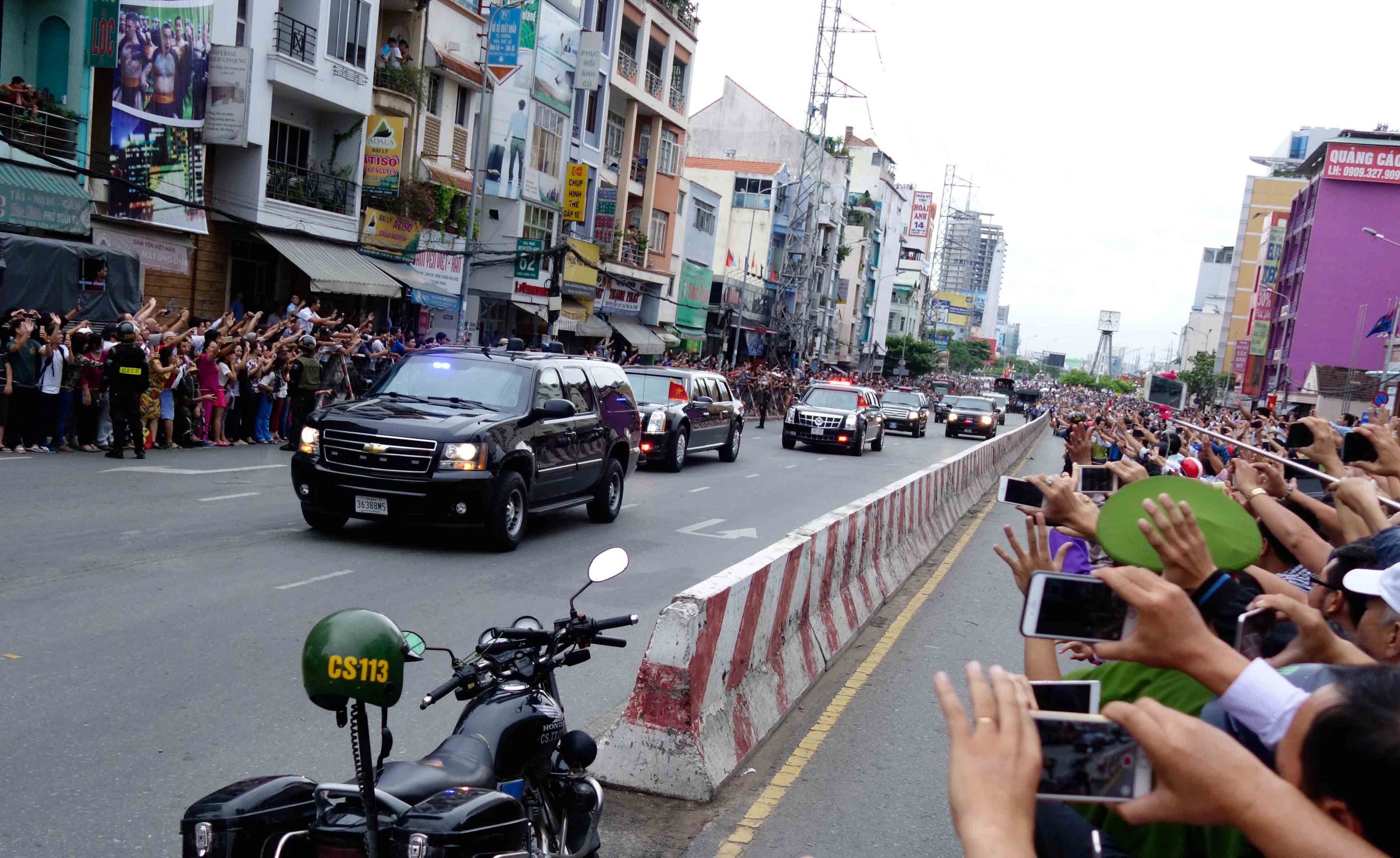 Đoàn xe tổng thống Obama ở Sài Gòn ảnh 2 Doan xe tong thong Obama o Sai Gon anh 2
