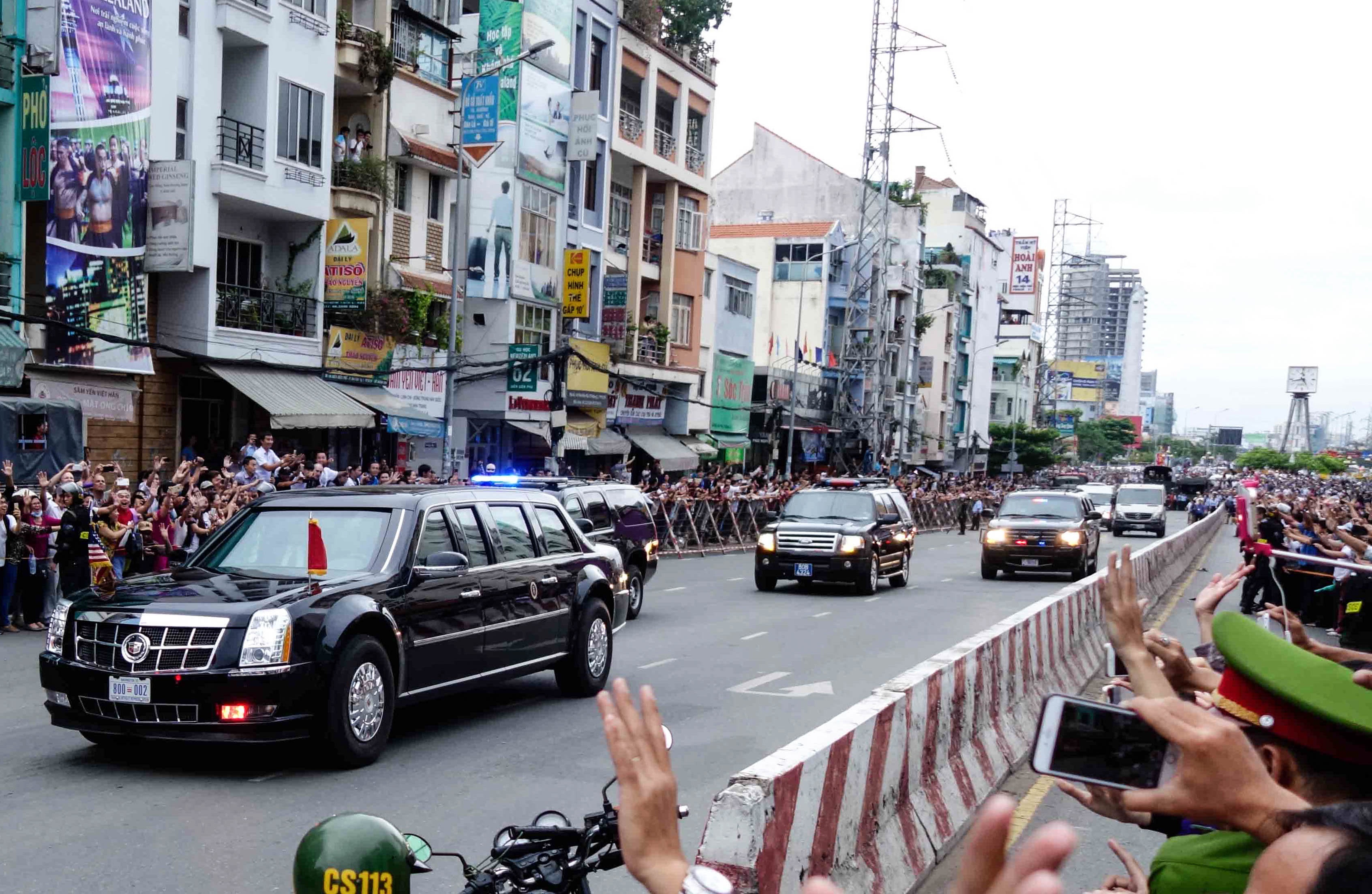 Đoàn xe tổng thống Obama ở Sài Gòn ảnh 6 Doan xe tong thong Obama o Sai Gon anh 6