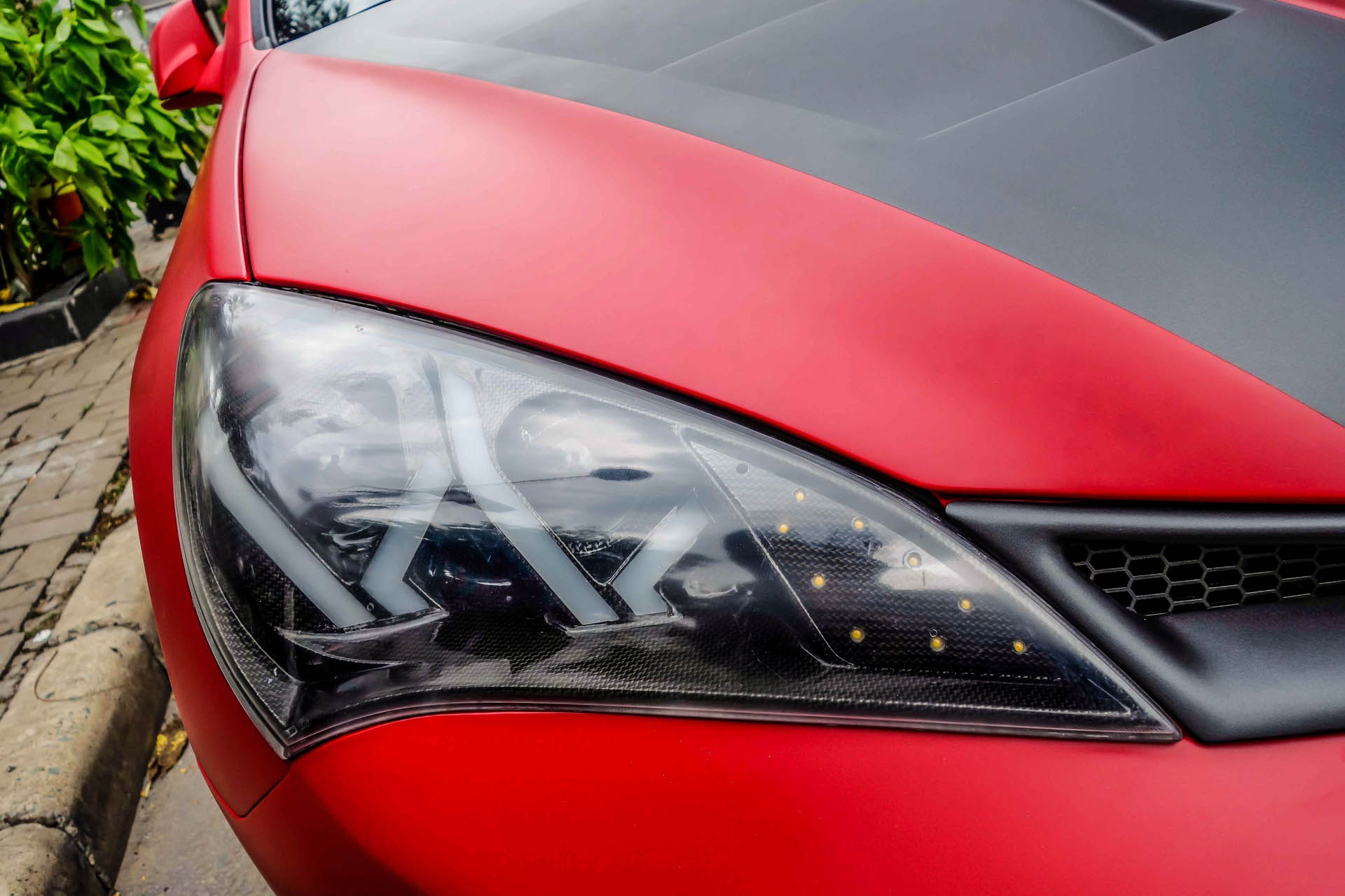 Hyundai Genesis do phong cach nguoi kien anh 7