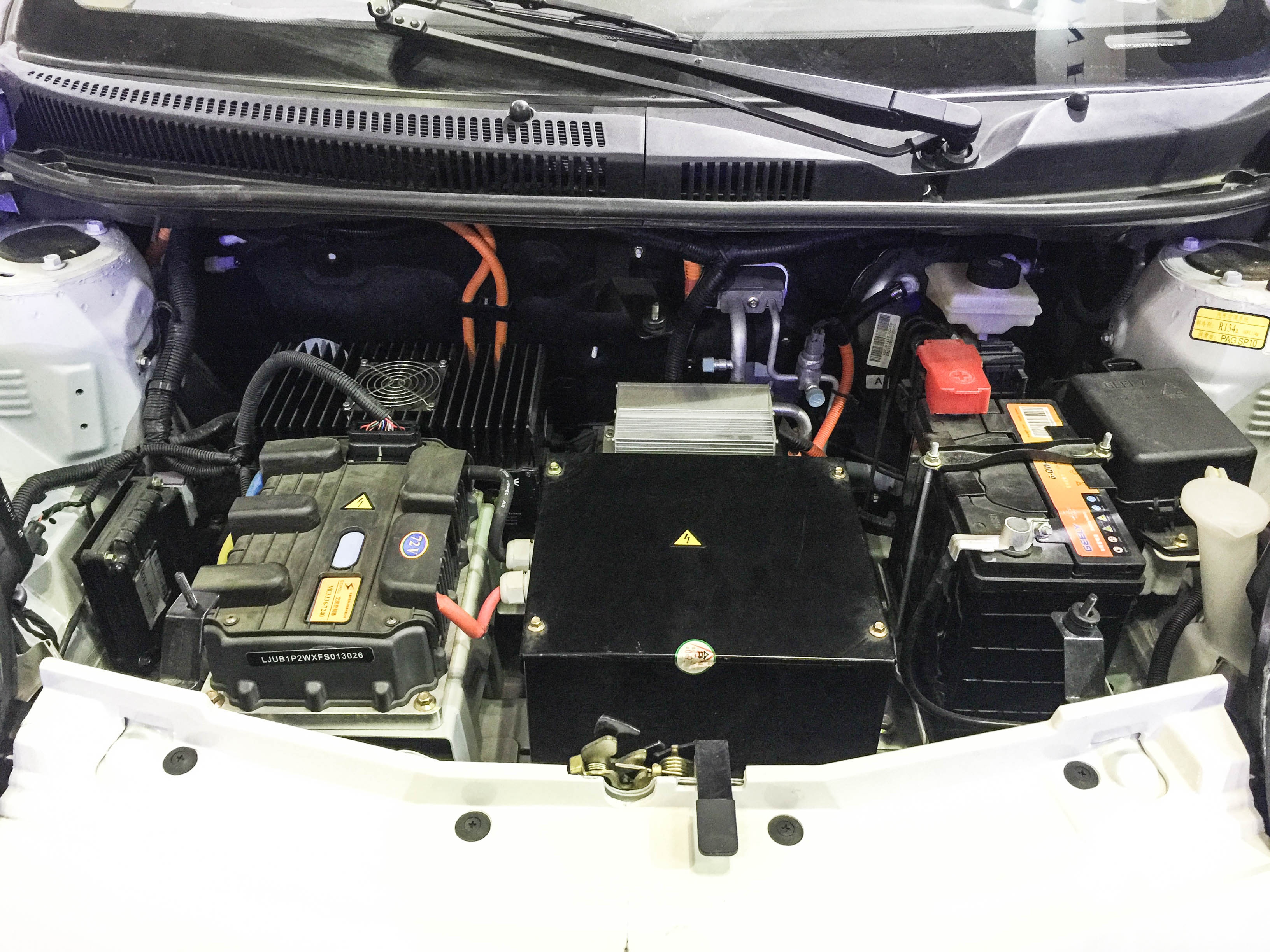 Xe dien Trung Quoc ban o Viet Nam anh 5