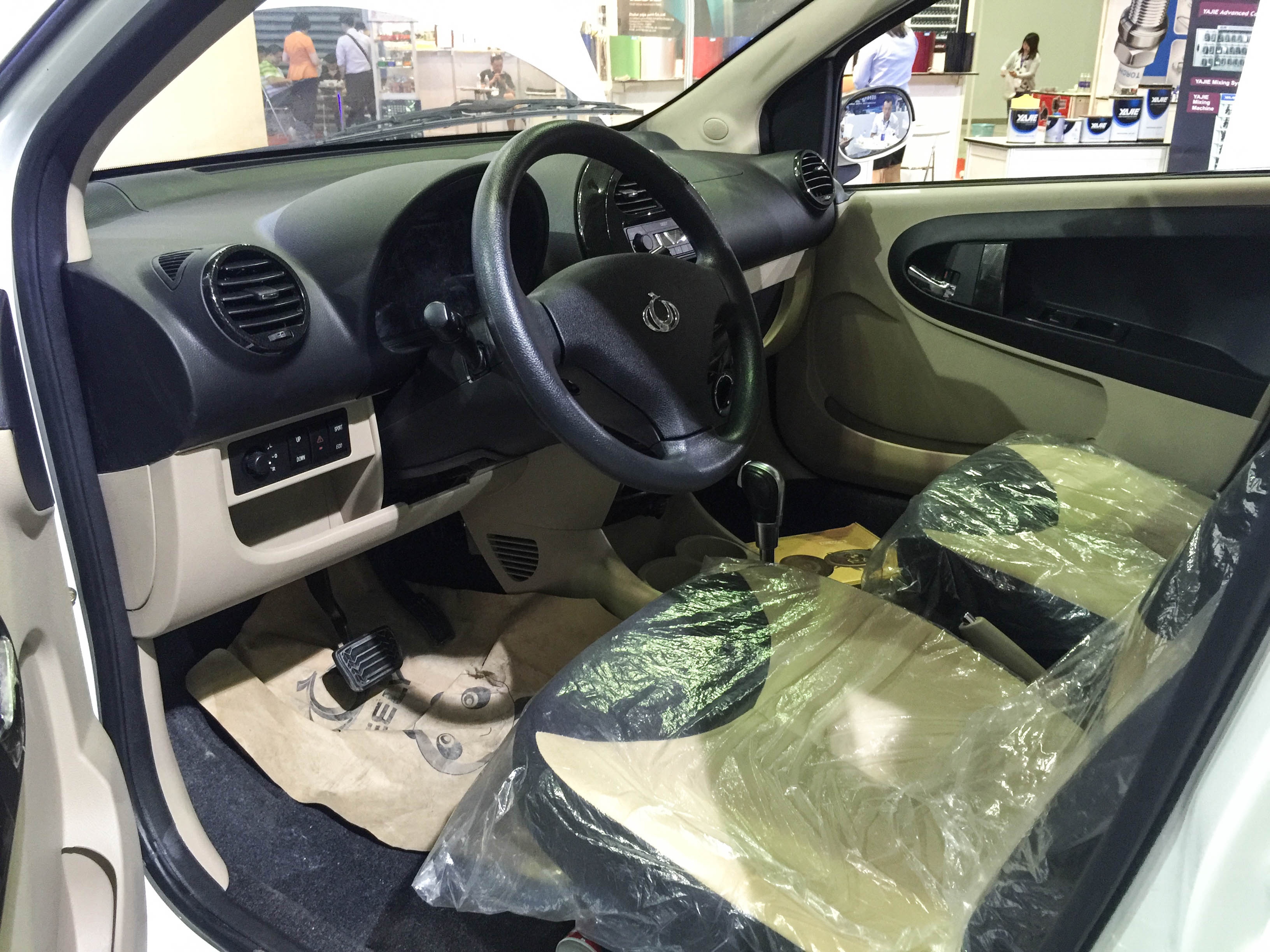 Xe dien Trung Quoc ban o Viet Nam anh 6