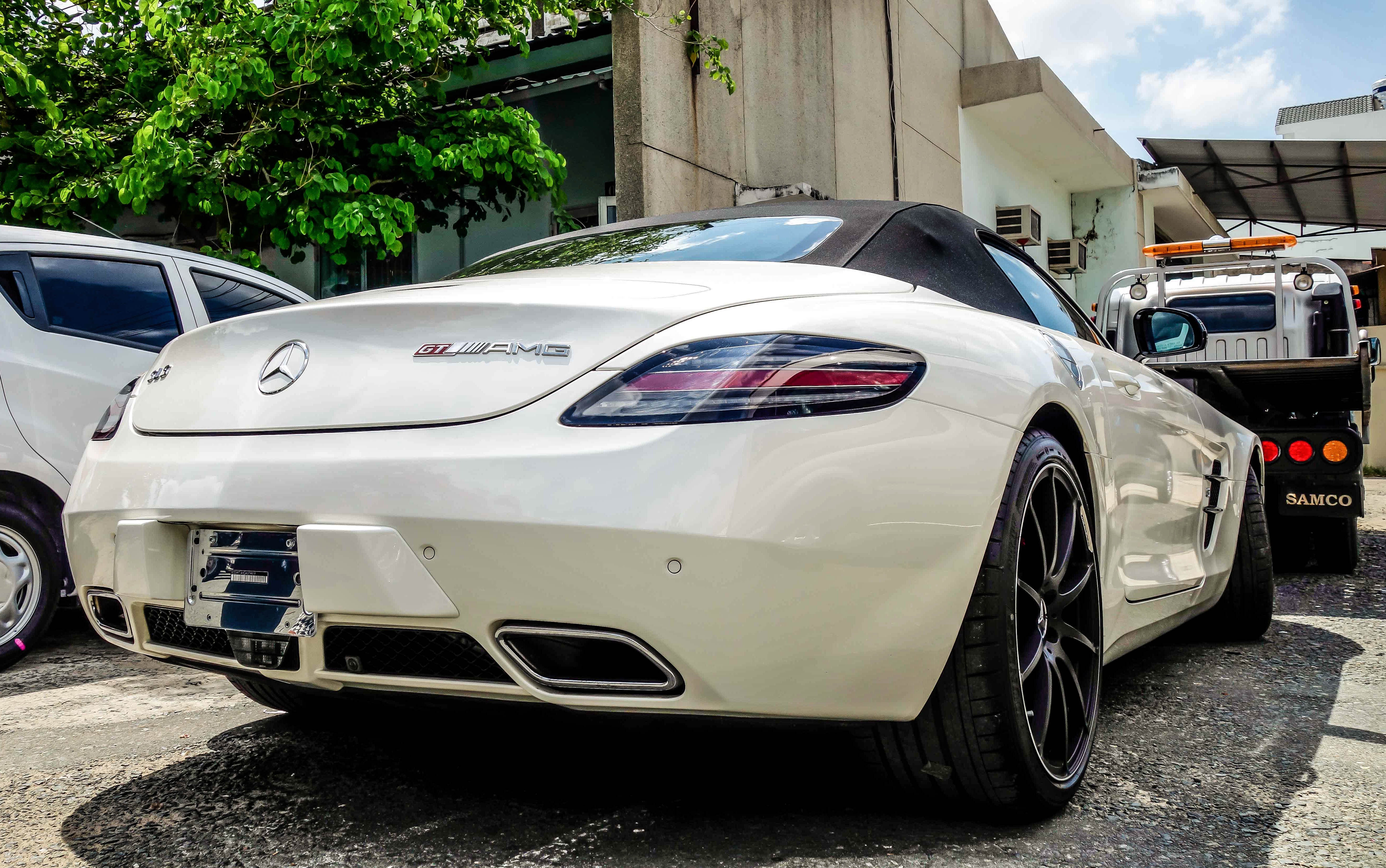 Mercedes SLS mui tran dau tien Viet Nam anh 2