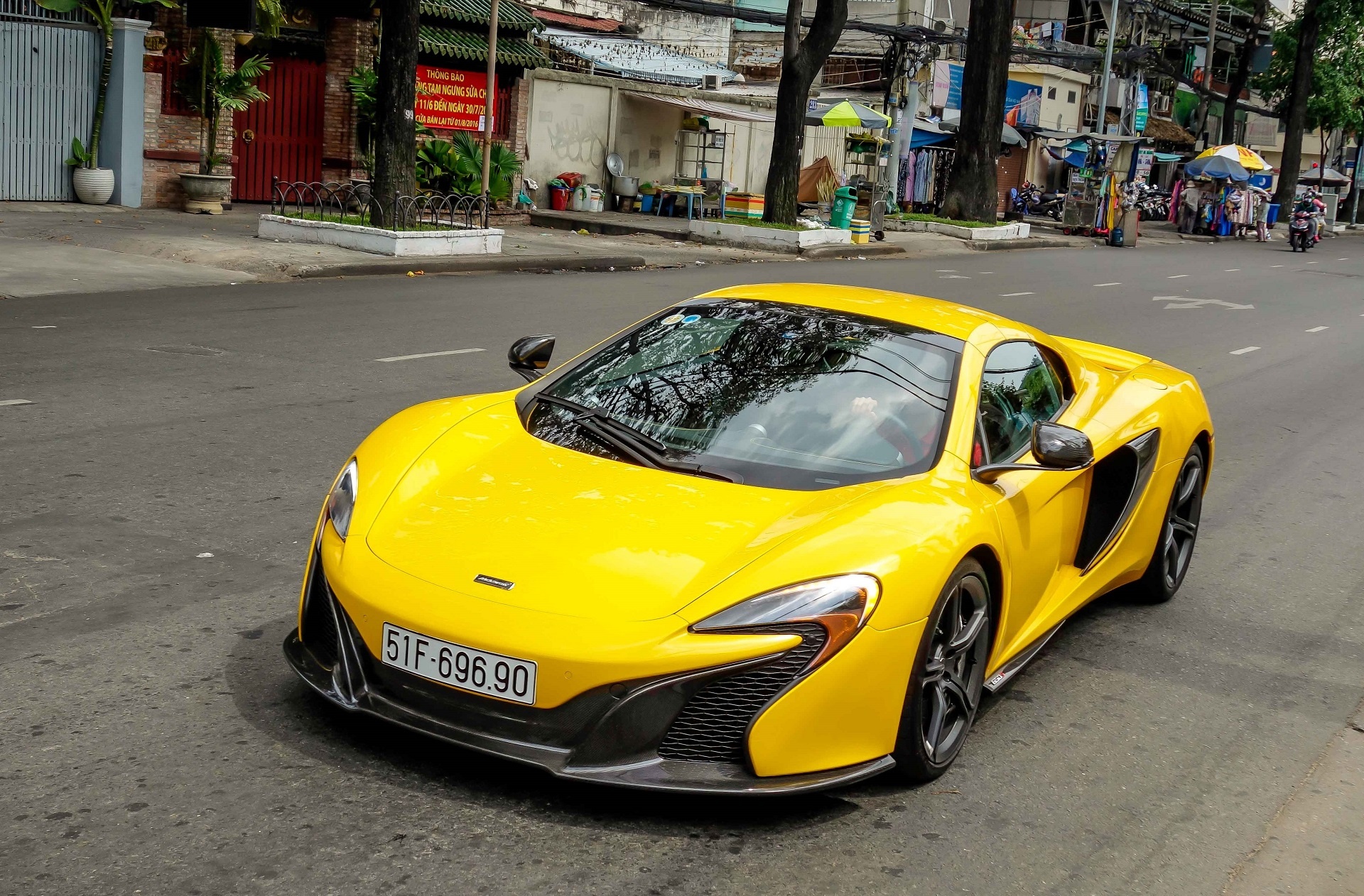 Sieu xe McLaren cua thieu gia Phan Thanh anh 8