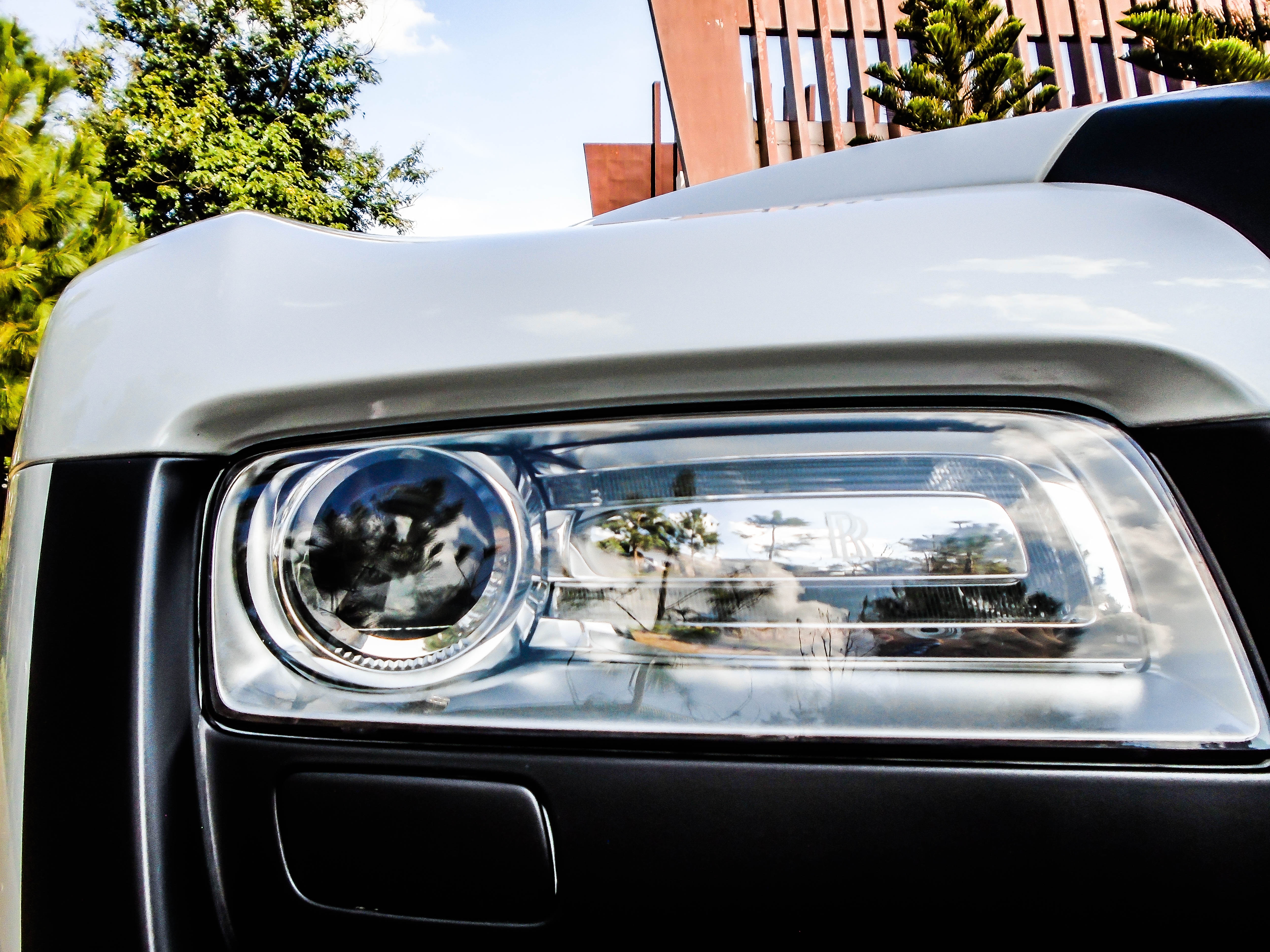 Rolls-Royce cua dai gia Trung Nguyen anh 6