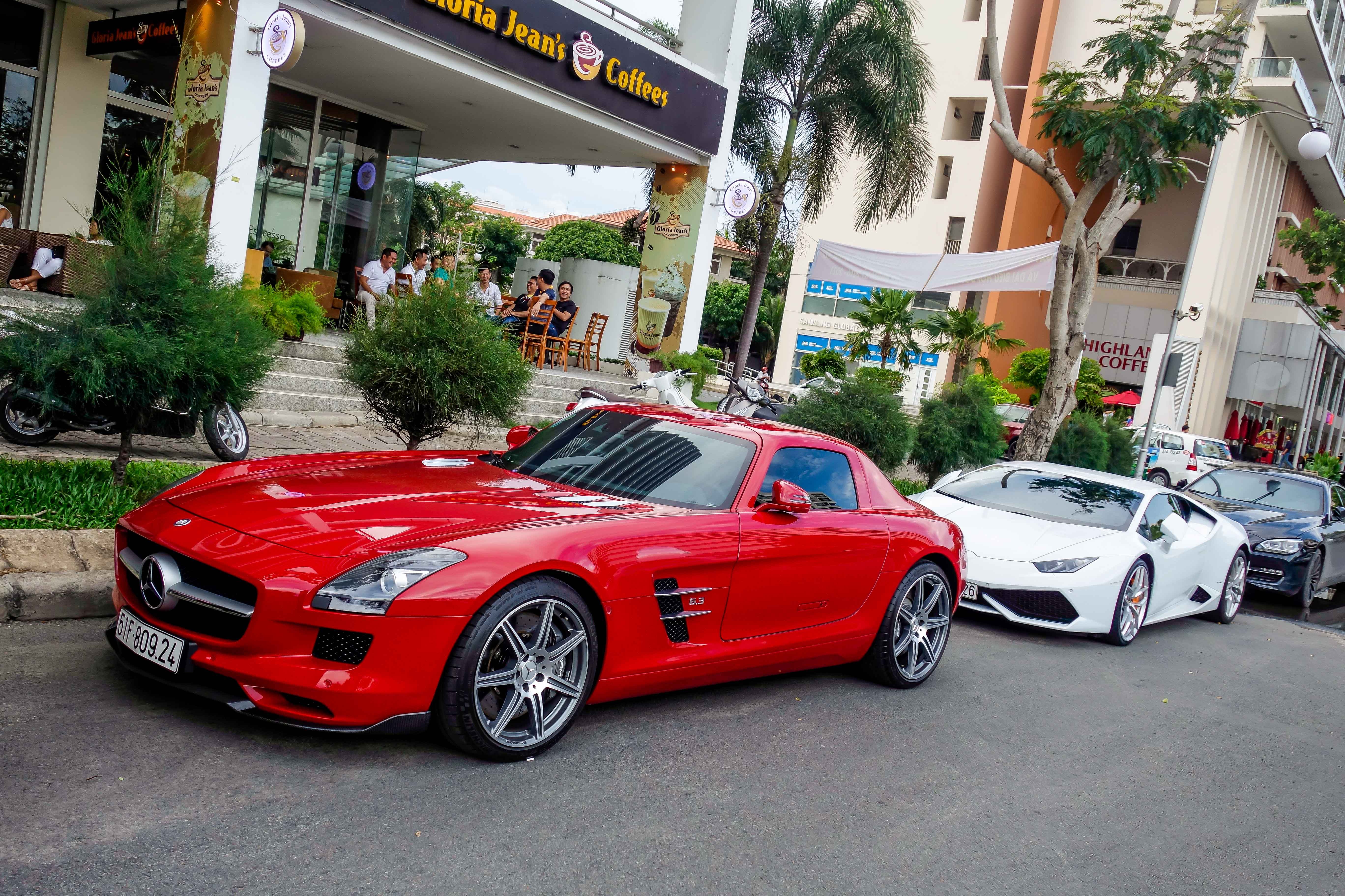 Sieu xe cua dai gia Sai Gon anh 3