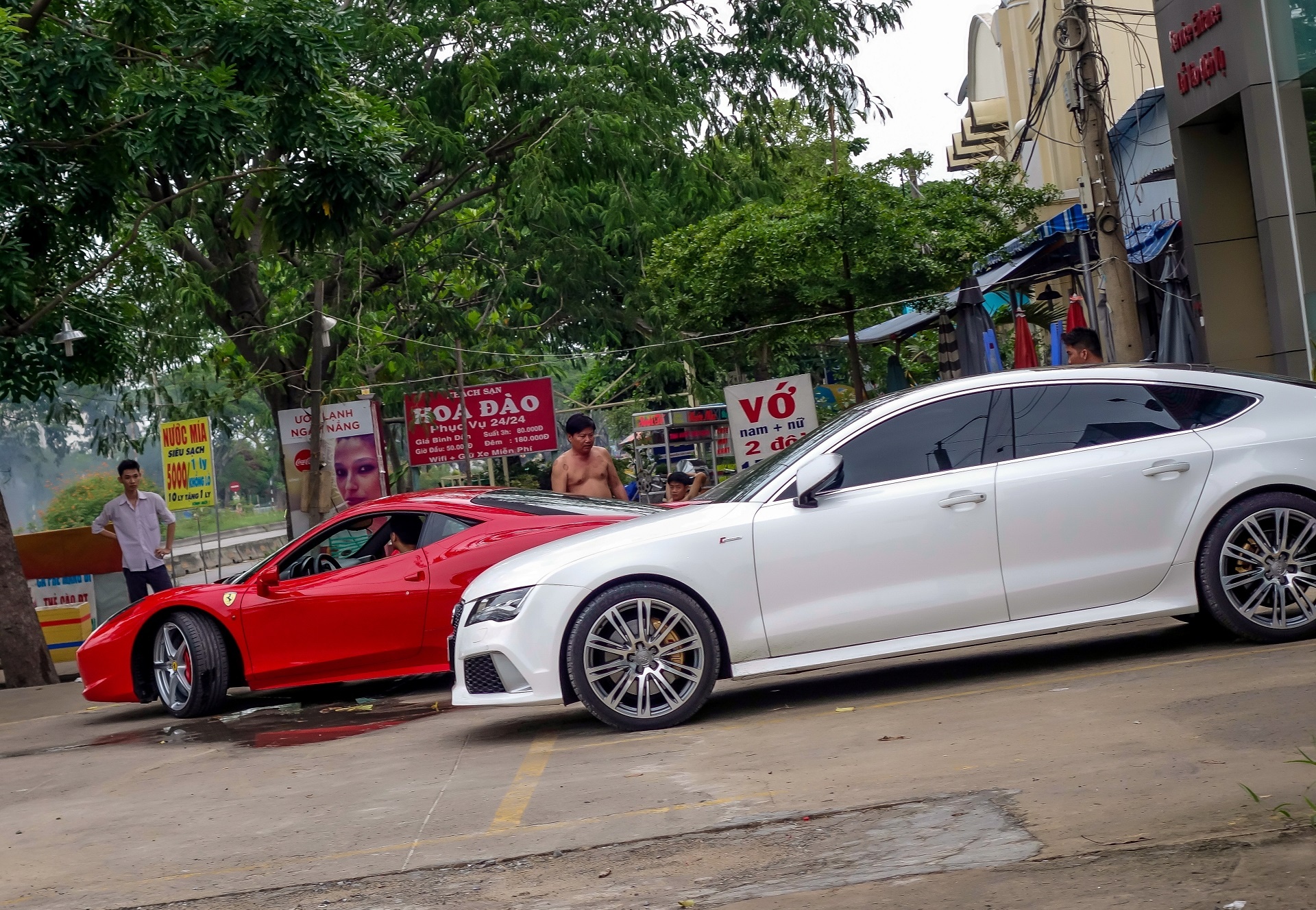 Ferrari 458 Italia tai nan o Sai Gon anh 2