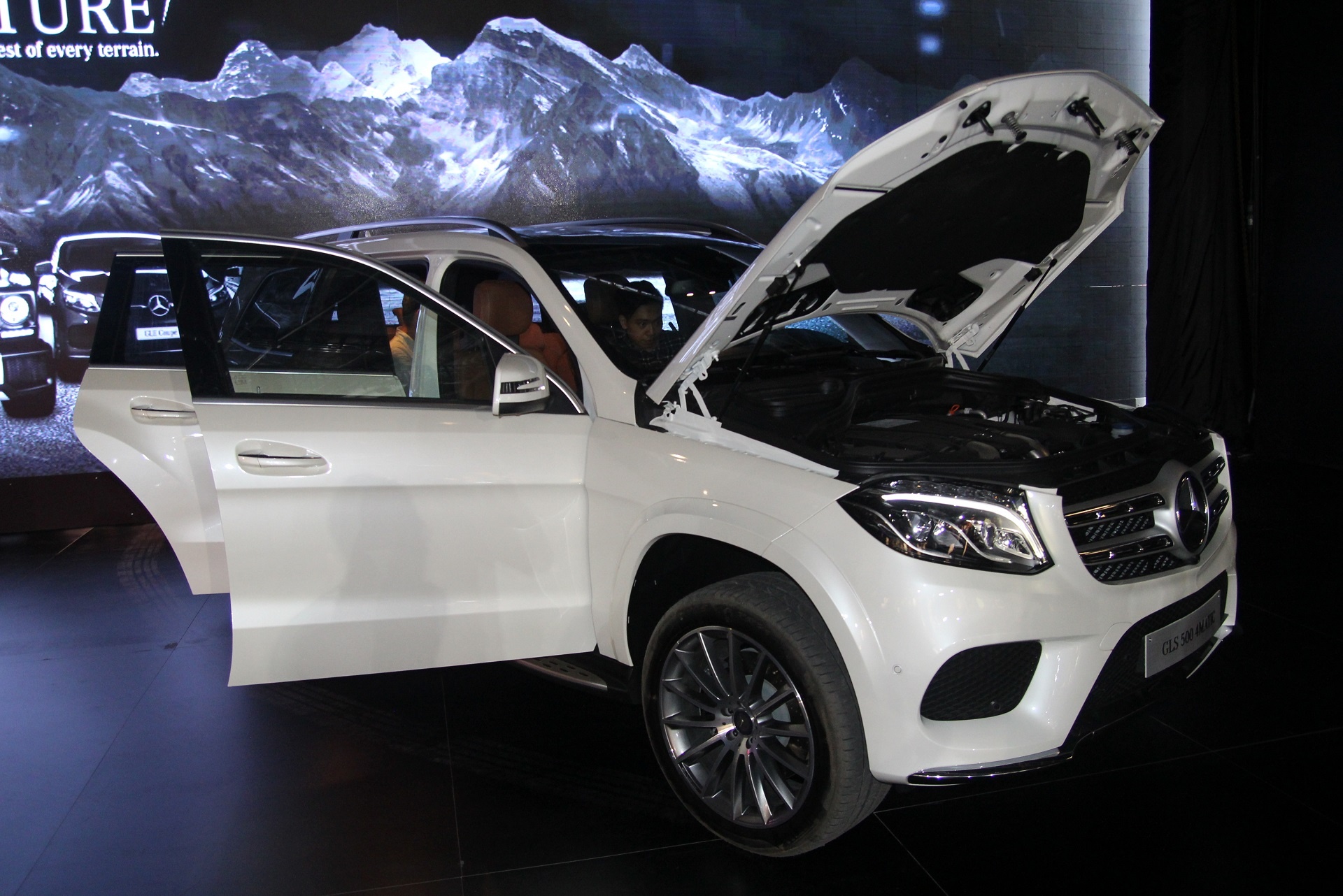 Mercedes GLS ra mat tai Viet Nam anh 2