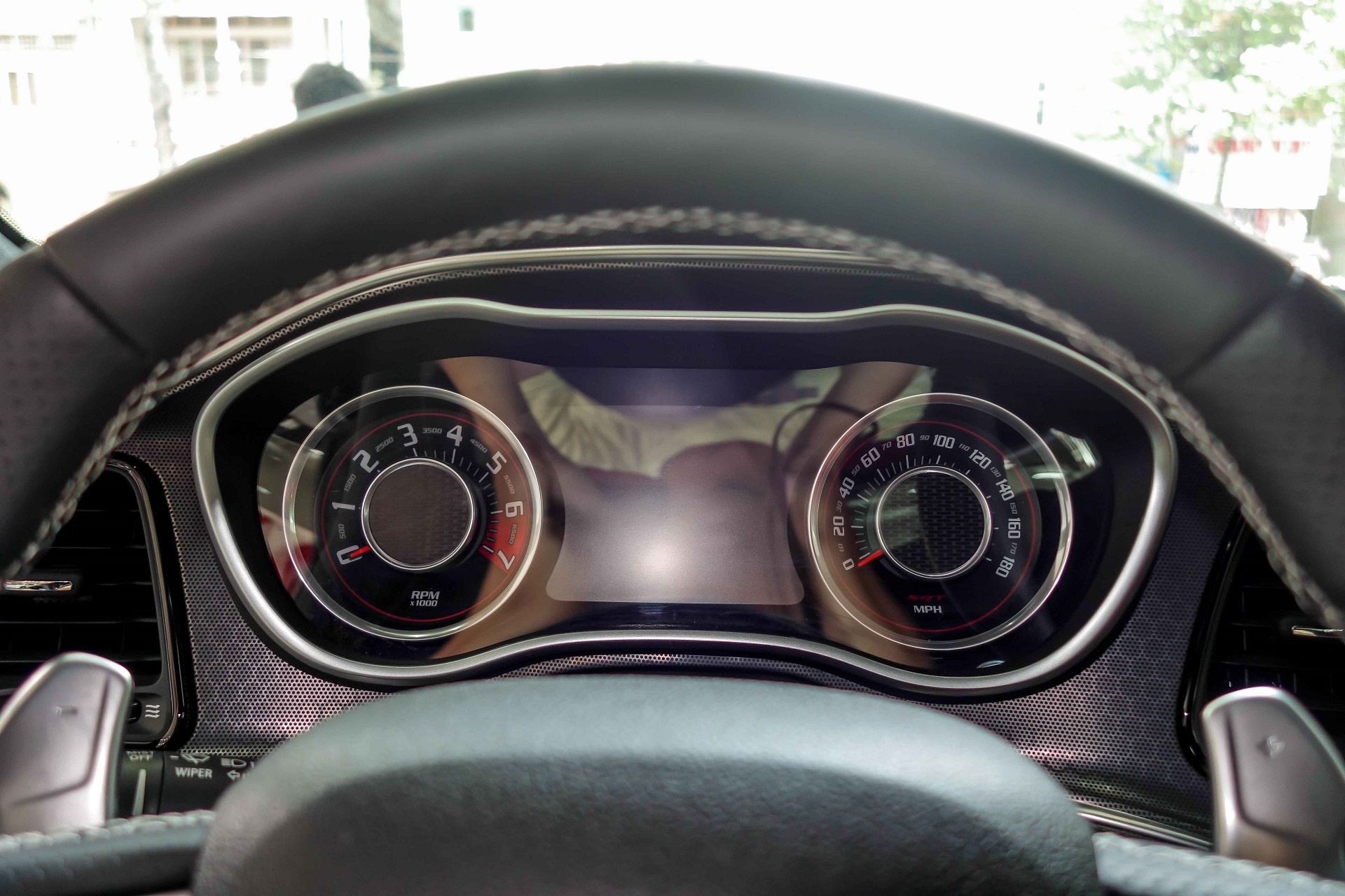 Challenger 392 Hemi dau tien tai Viet Nam anh 10