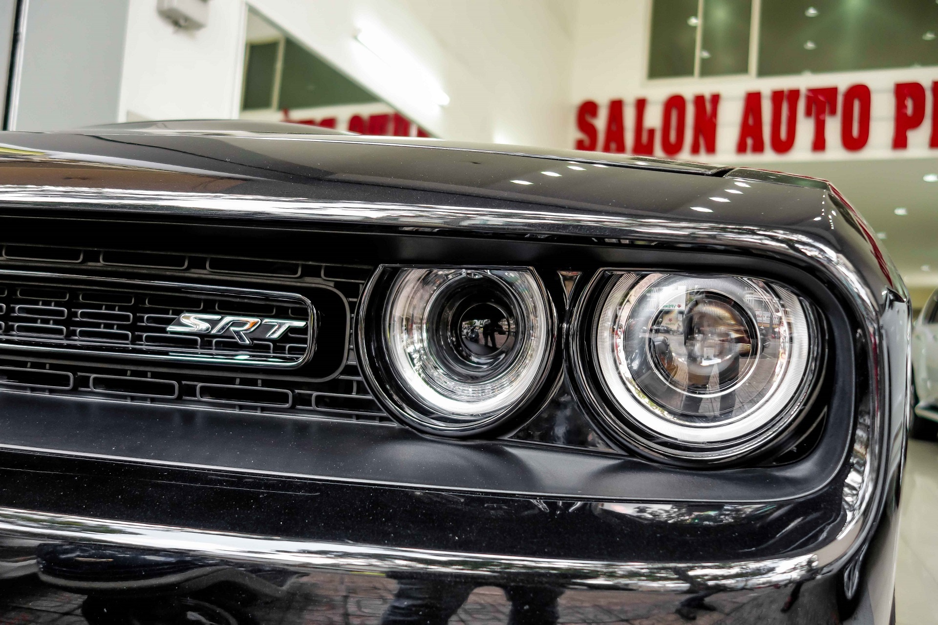 Challenger 392 Hemi dau tien tai Viet Nam anh 5