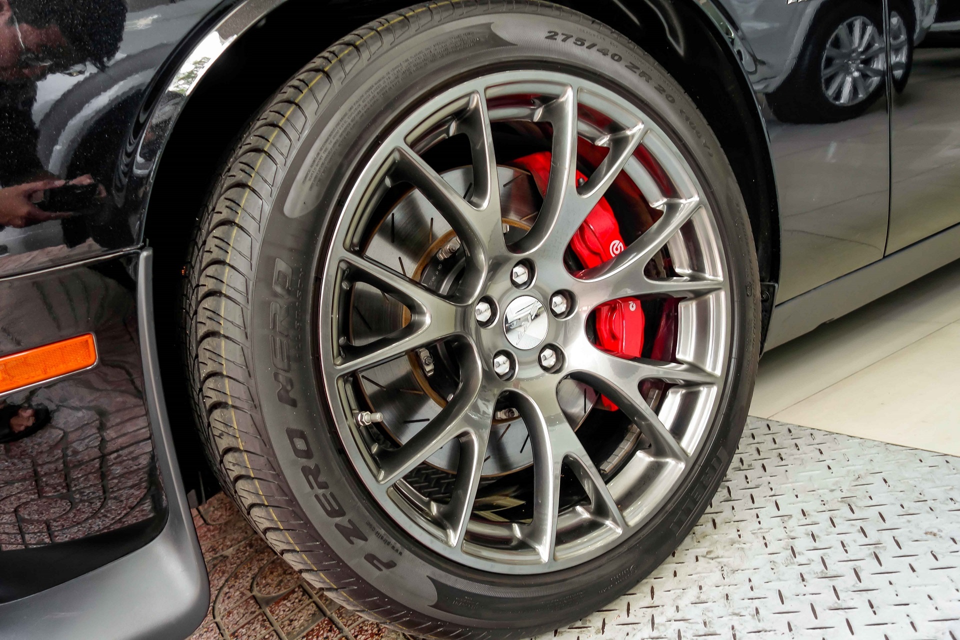 Challenger 392 Hemi dau tien tai Viet Nam anh 6