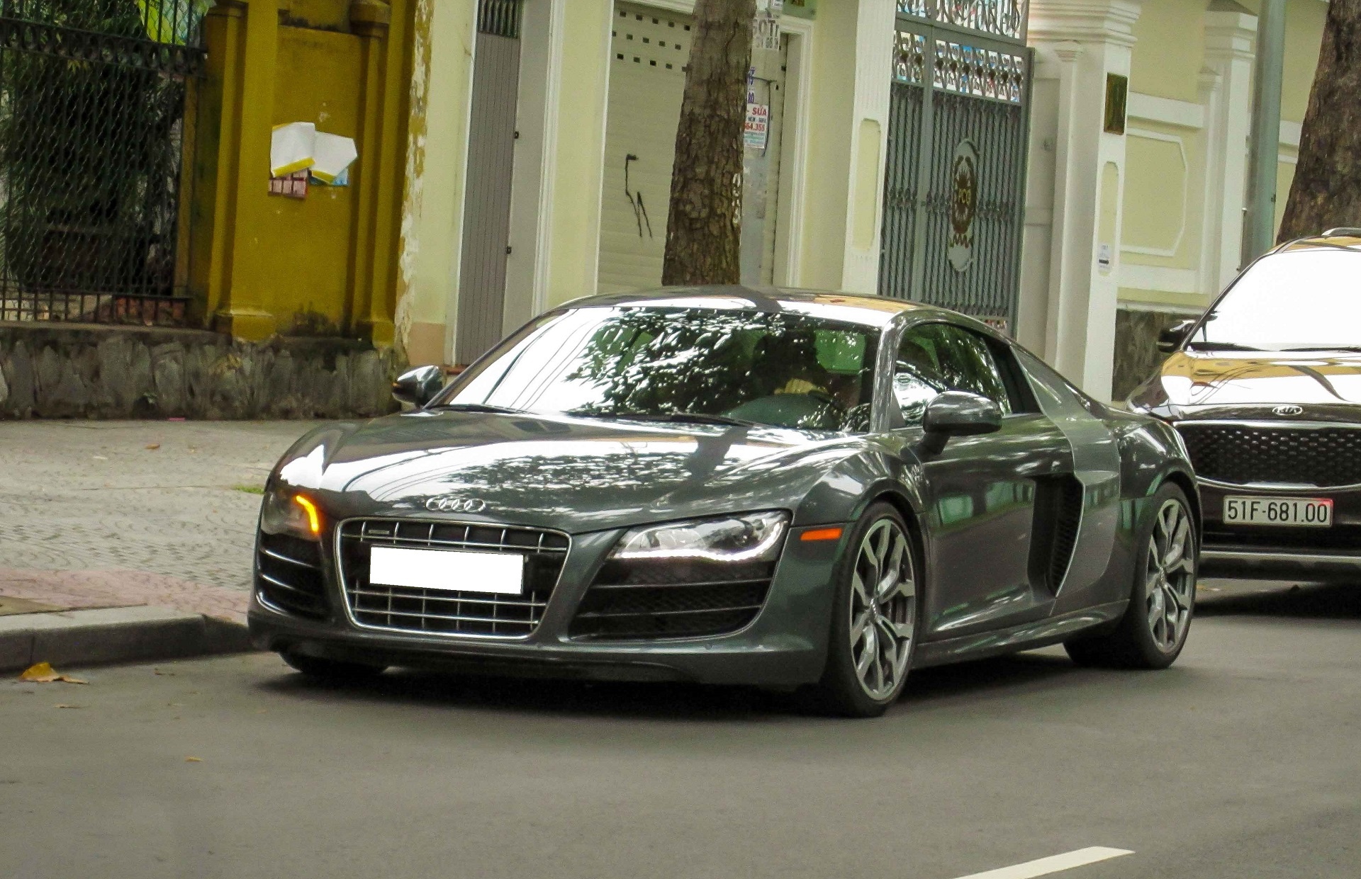 Siêu xe Audi R8 V10 màu lạ ảnh 9 Sieu xe Audi R8 V10 mau la anh 9