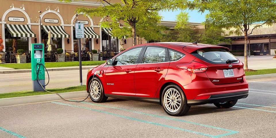 Xe dien Tesla Model 3 anh 13