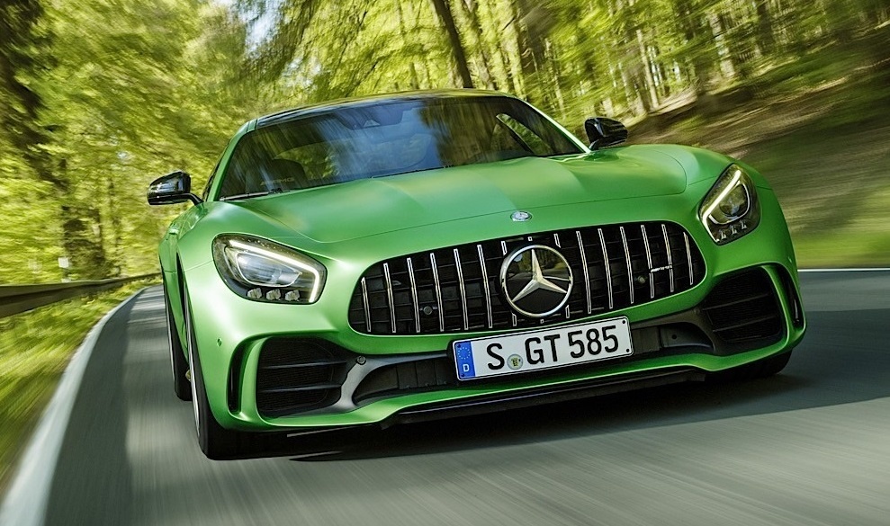Video gioi thieu tinh nang Mercedes AMG GT R hinh anh