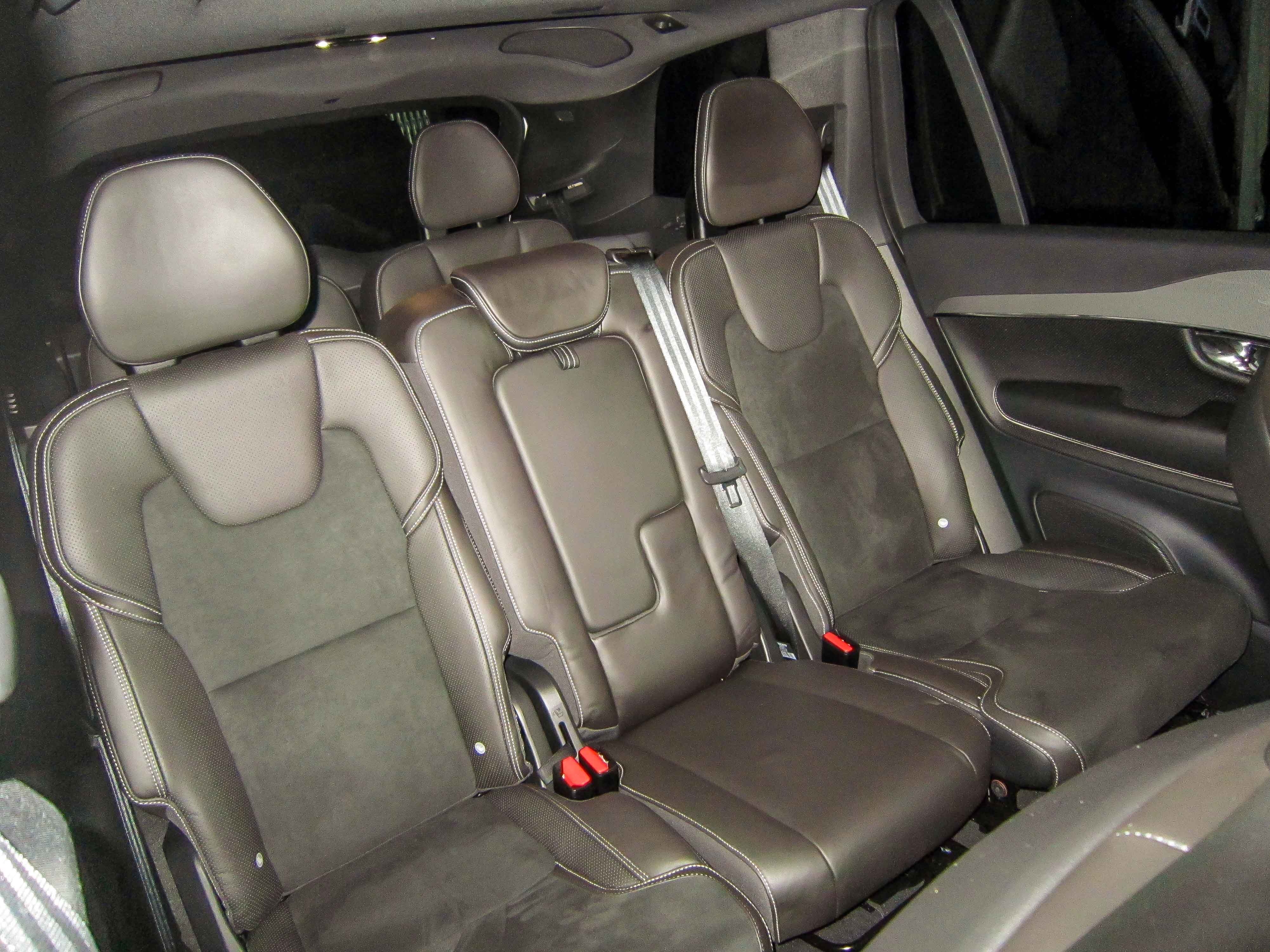 Volvo XC 90 R-Design tai Viet Nam anh 8