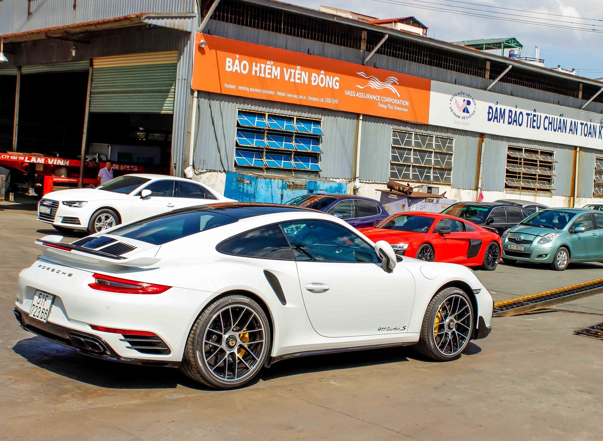 Porche Turbo S tai Viet Nam anh 4
