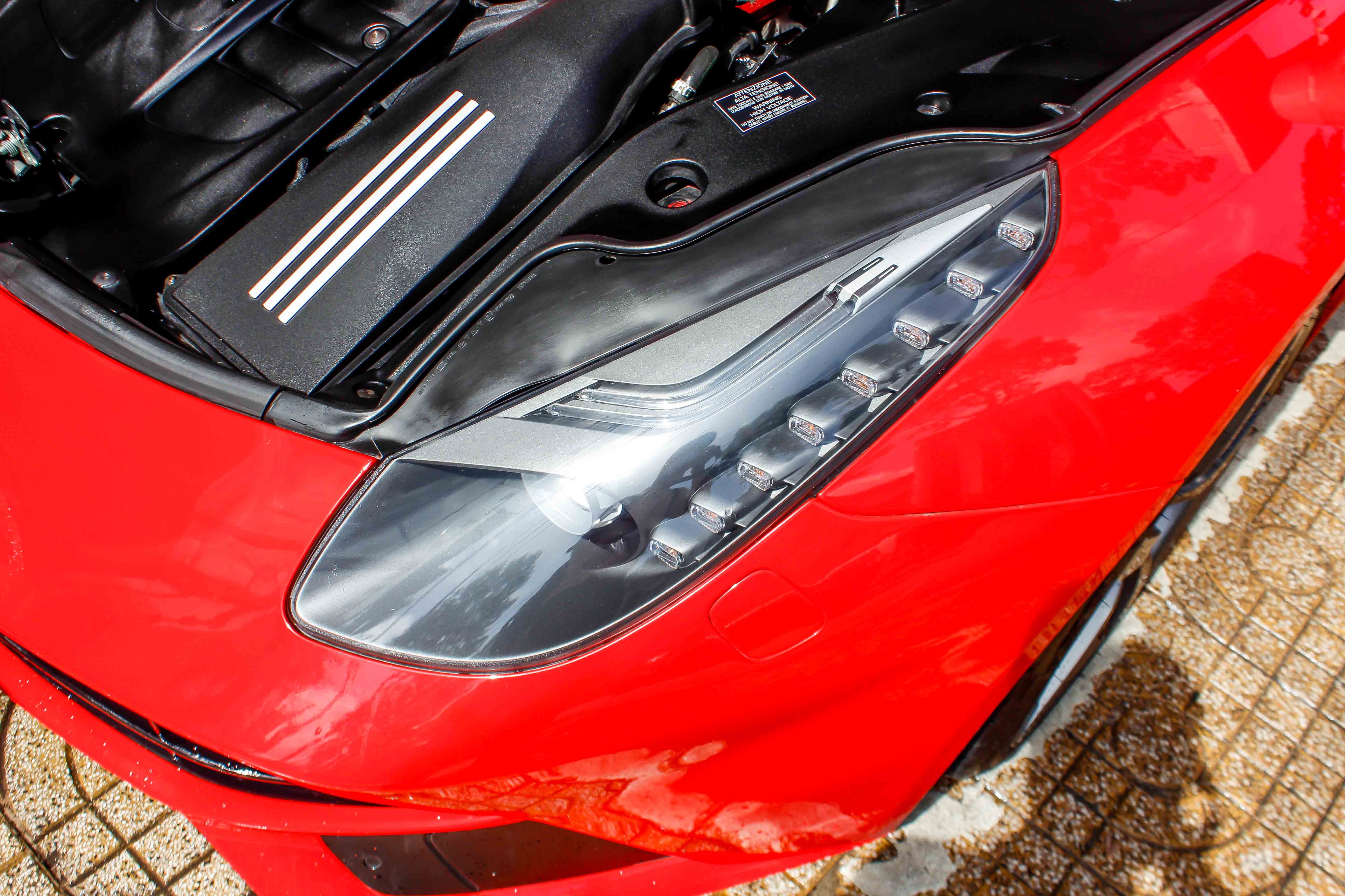 sieu xe Ferrari F12 ve Viet Nam anh 8