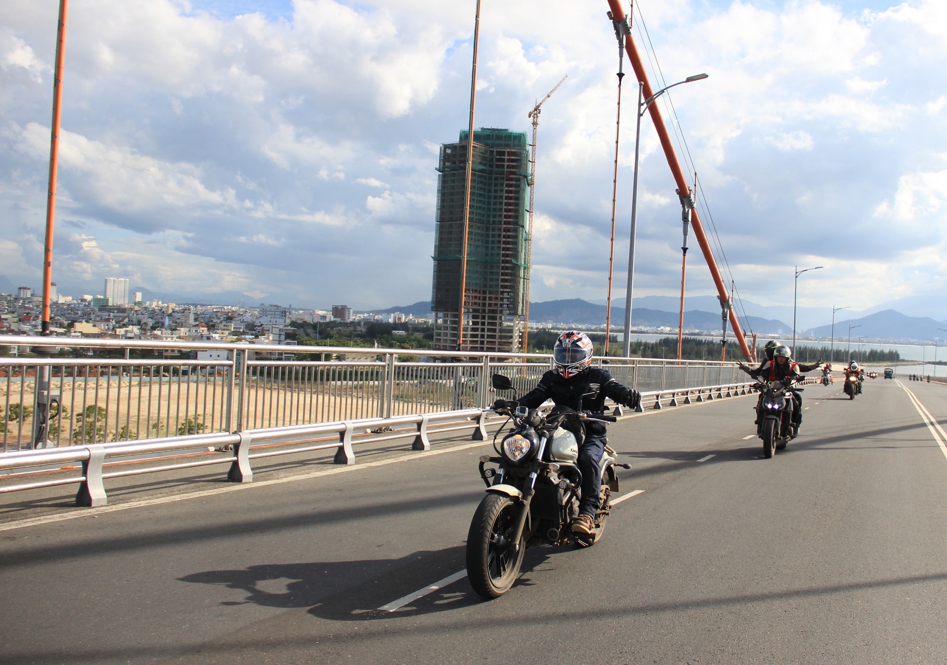 phuot xuyen Viet bang Kawasaki anh 8