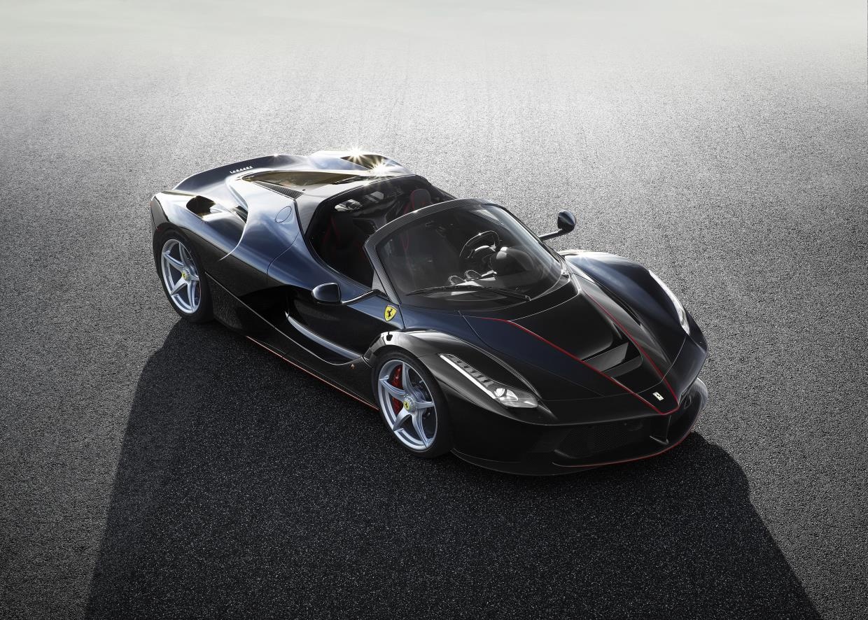 Ferrari Spider ra mắt ảnh 3 Ferrari Spider ra mat anh 3