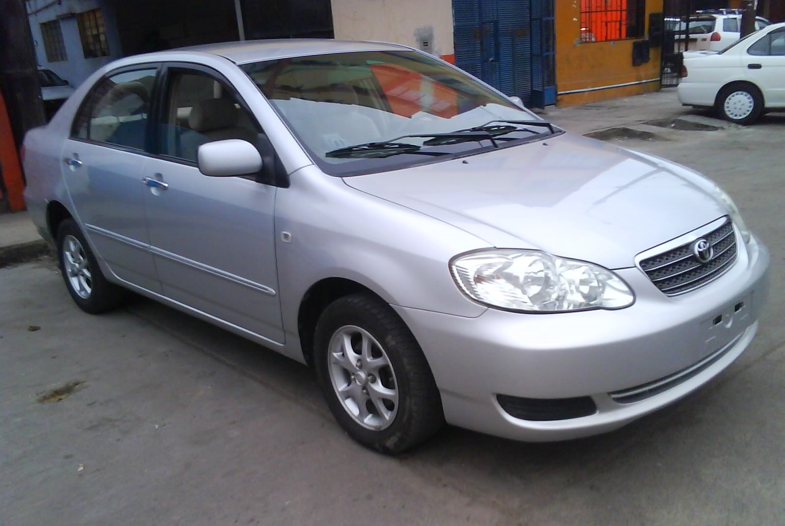 xe hoi gia 300 trieu tai Viet Nam anh 4