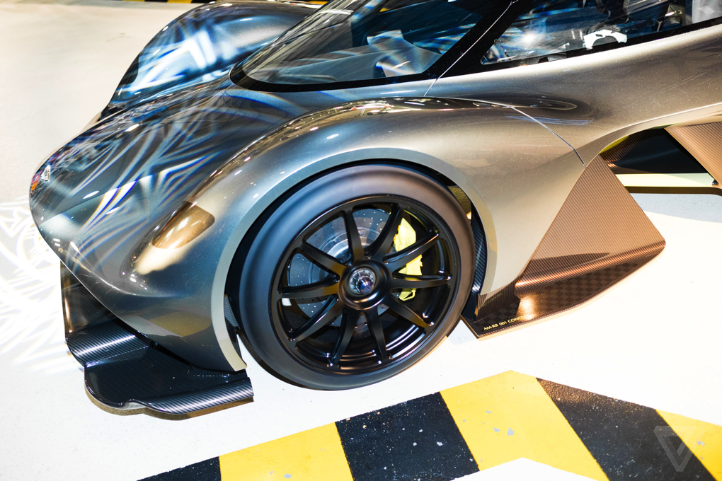 sieu xe Aston Martin anh 7