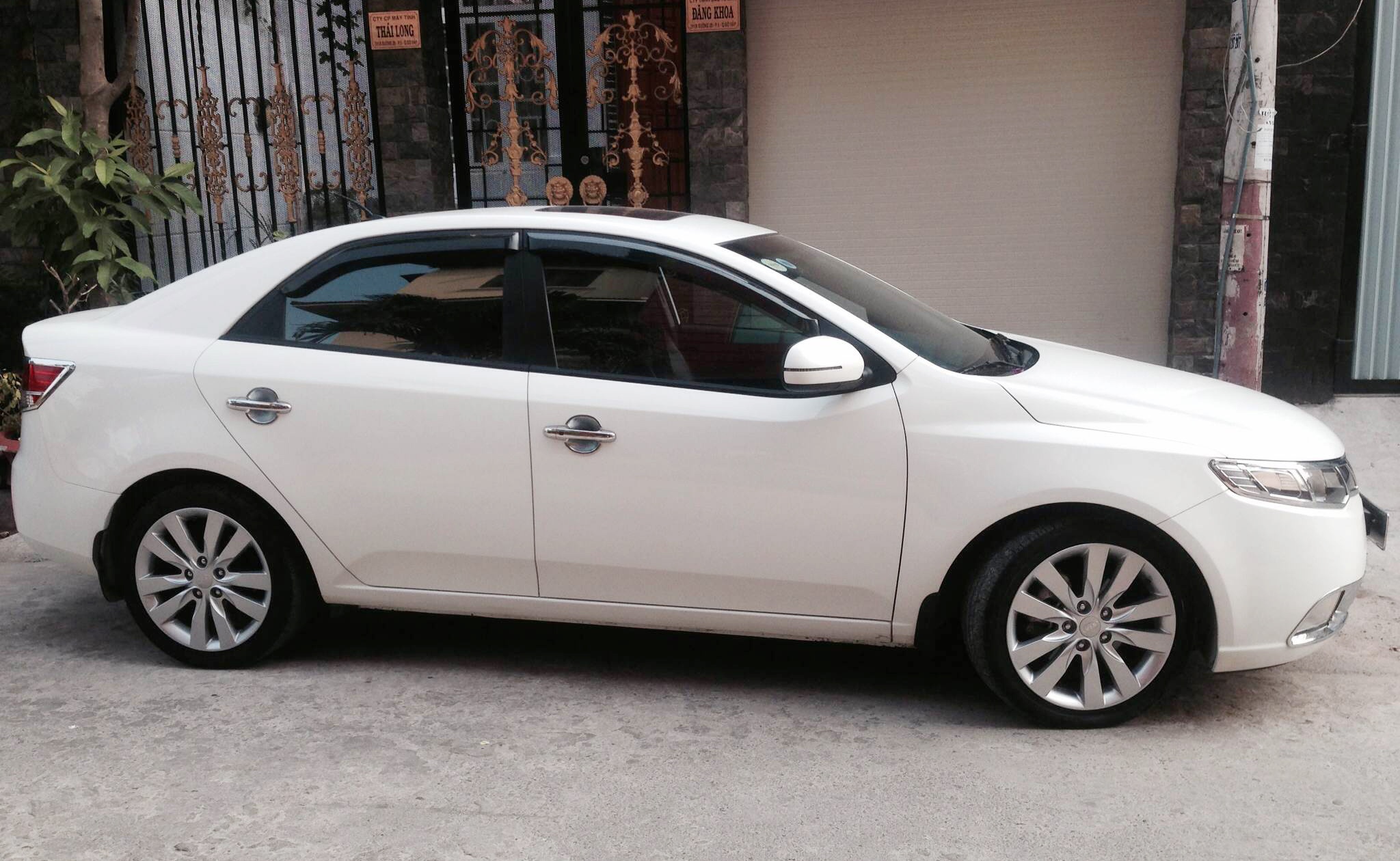 mua xe cu gia 500 trieu tai Viet Nam anh 5