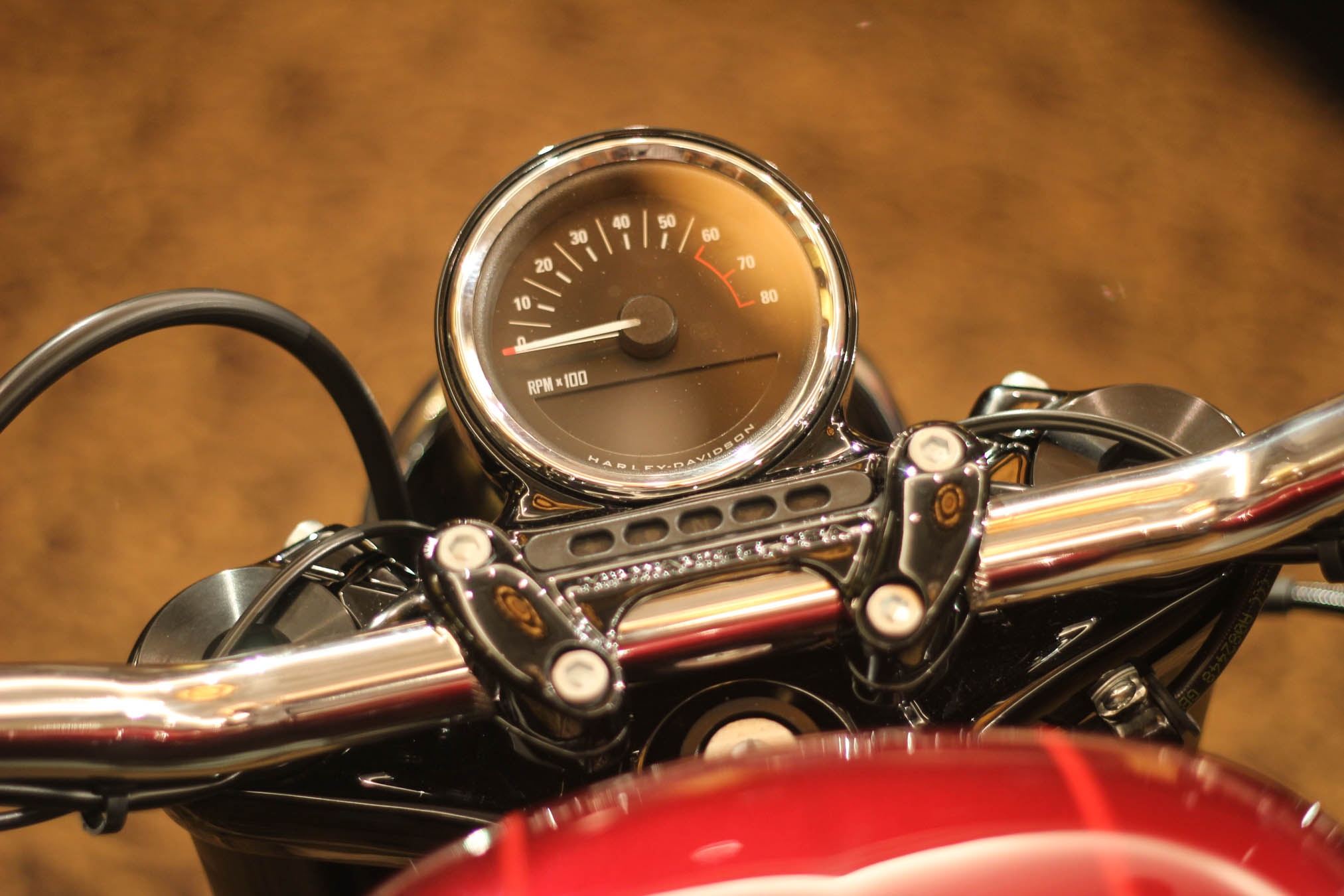 Harley Davidson Roadster dau tien Viet Nam anh 12