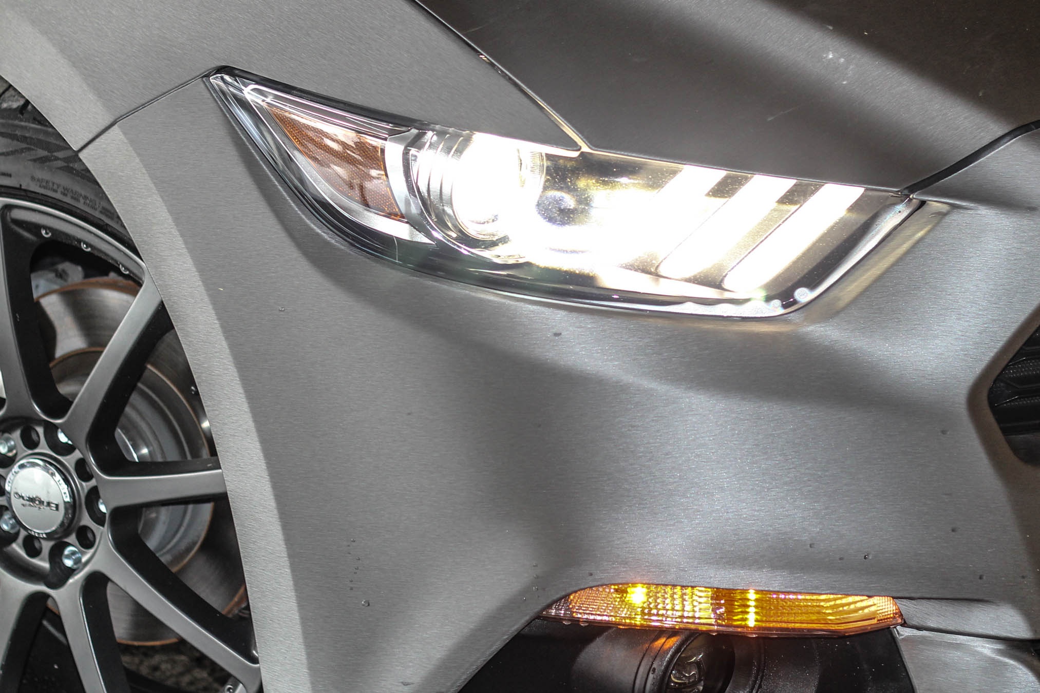 Ford Mustang 2016 do anh 3