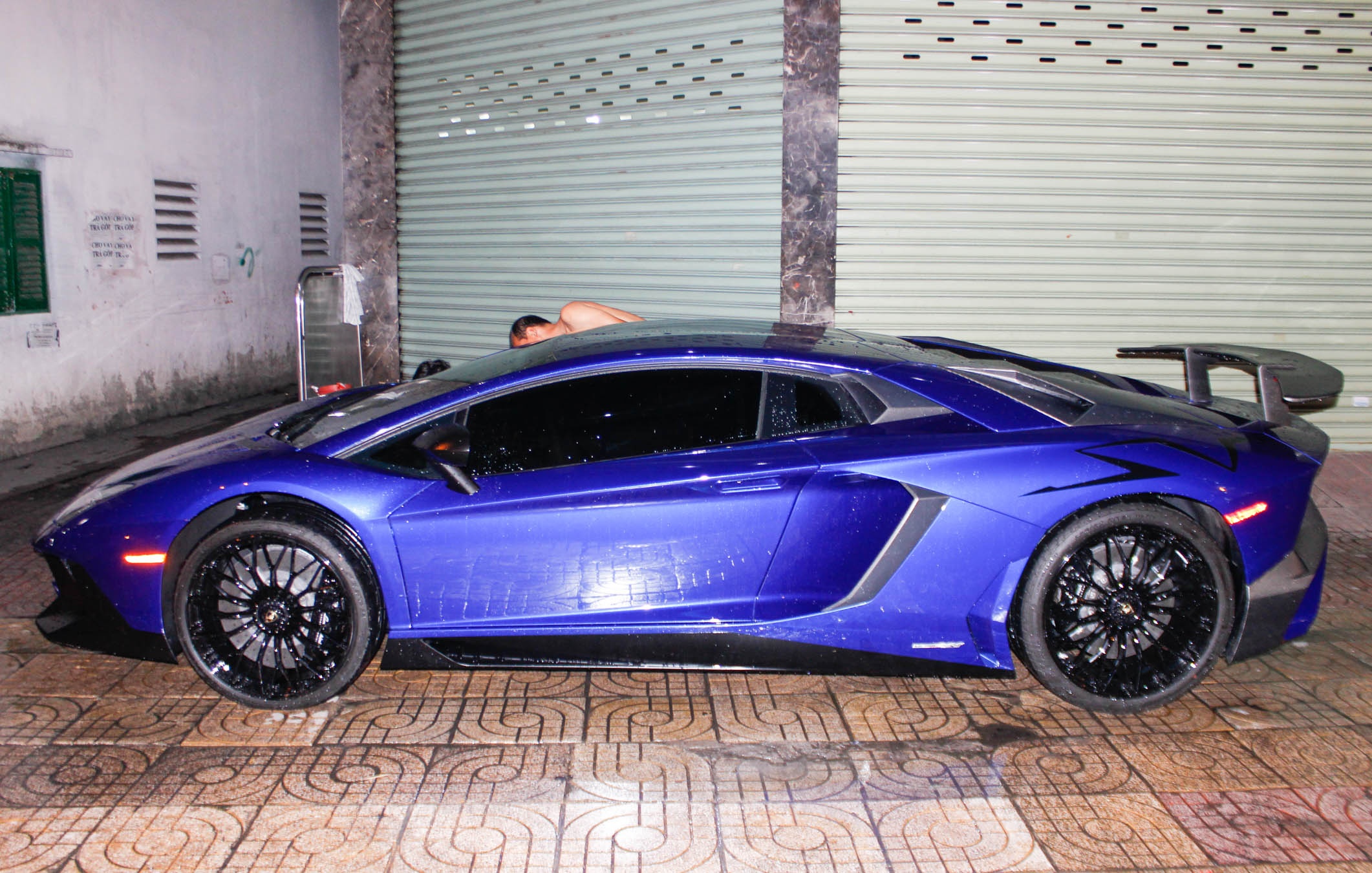 Lamborghini Aventador SV Viet Nam anh 3